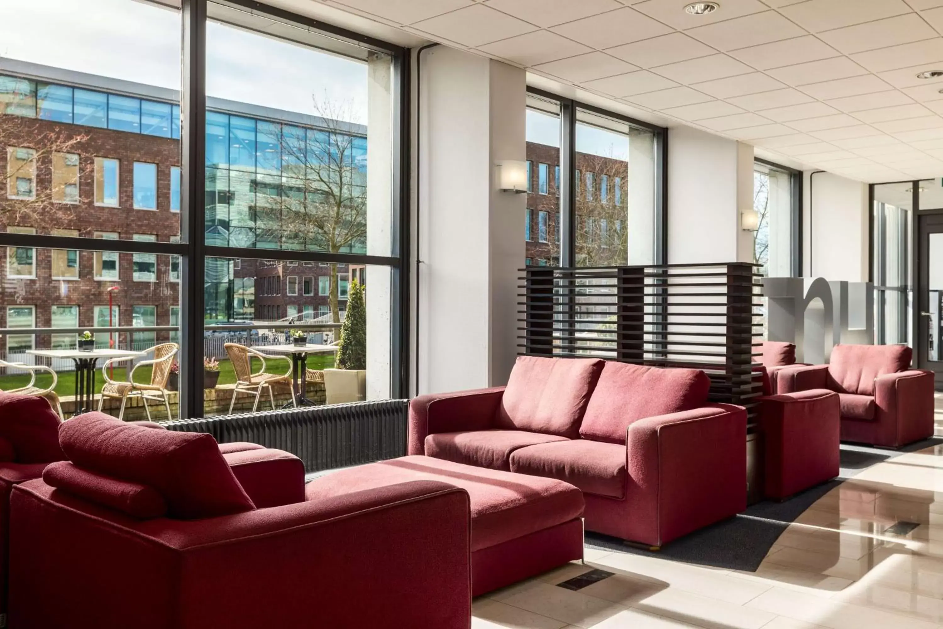 Lobby or reception in NH Zoetermeer Hotel