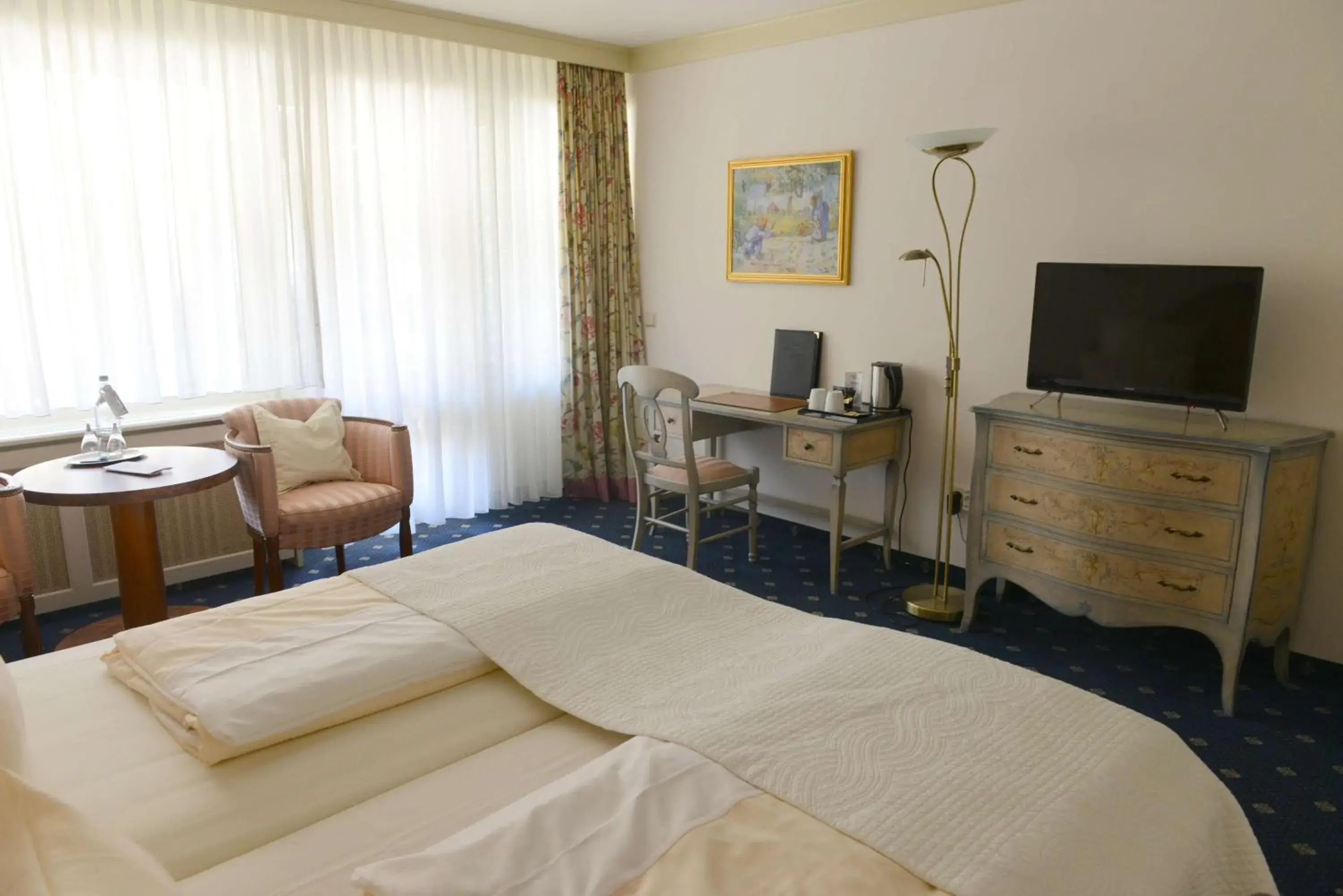 Photo of the whole room, Bed in Best Western Hotel Rhön Garden