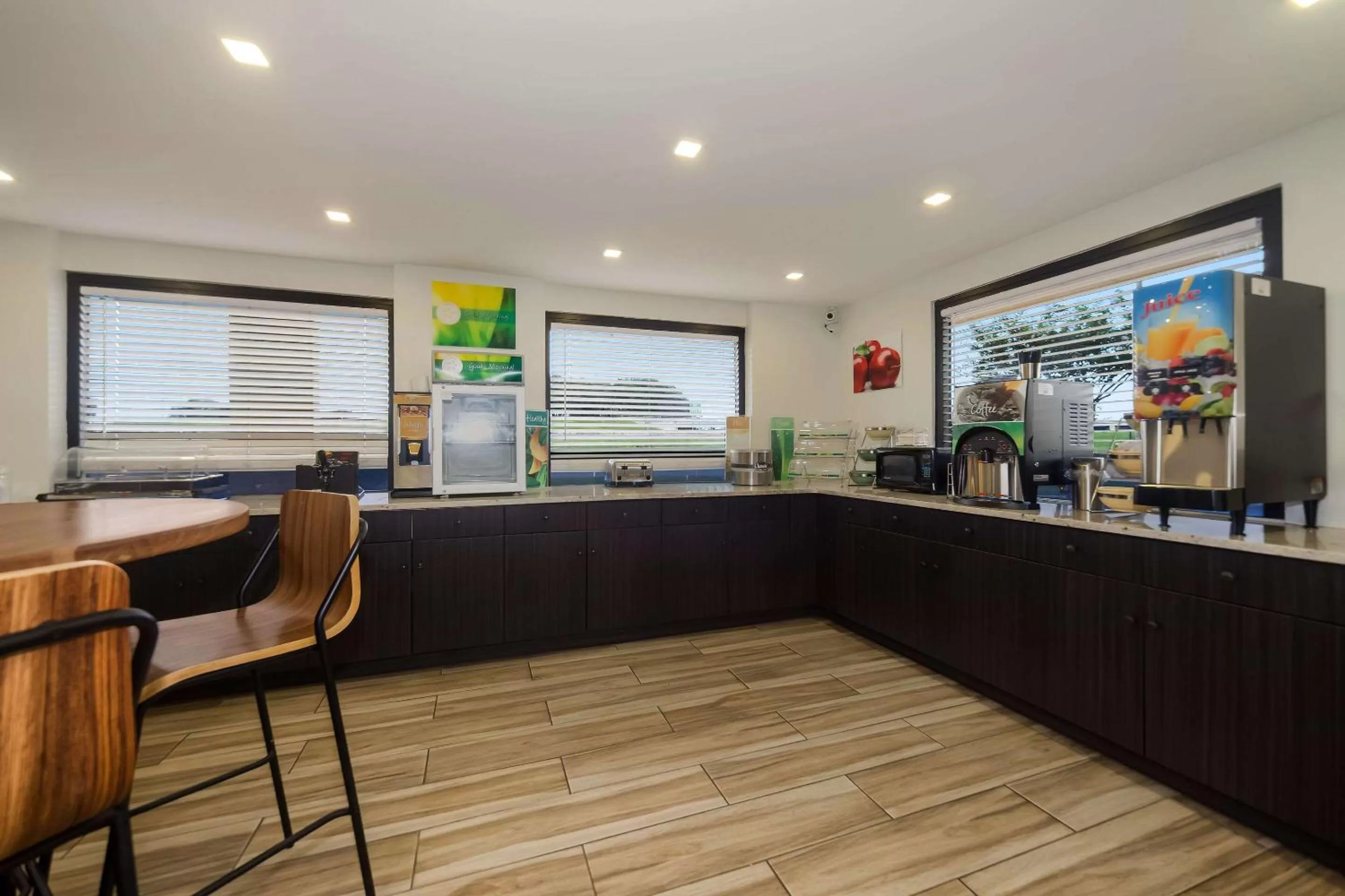 Breakfast in Quality Inn Coliseum