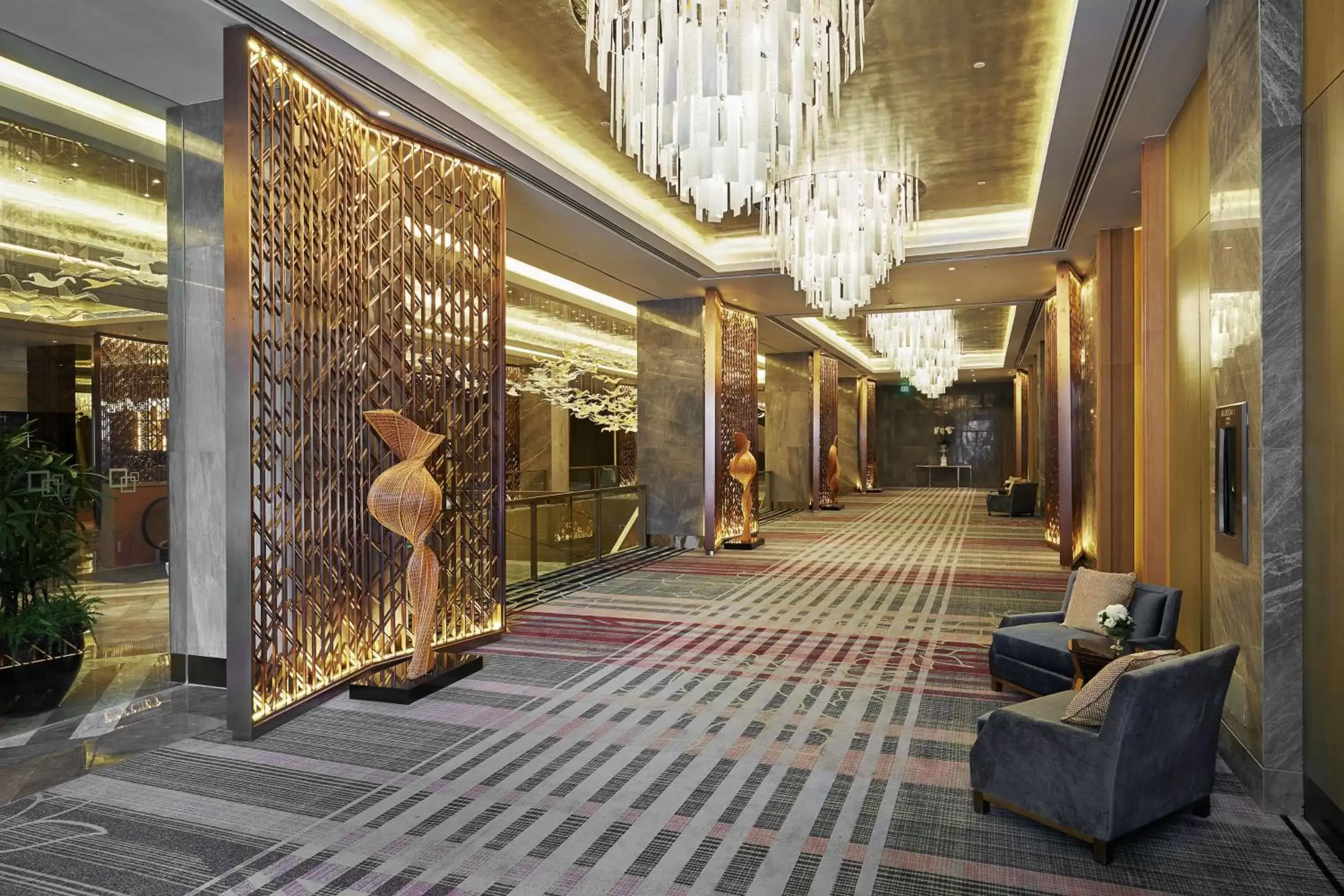 Meeting/conference room, Lobby/Reception in Hilton Manila