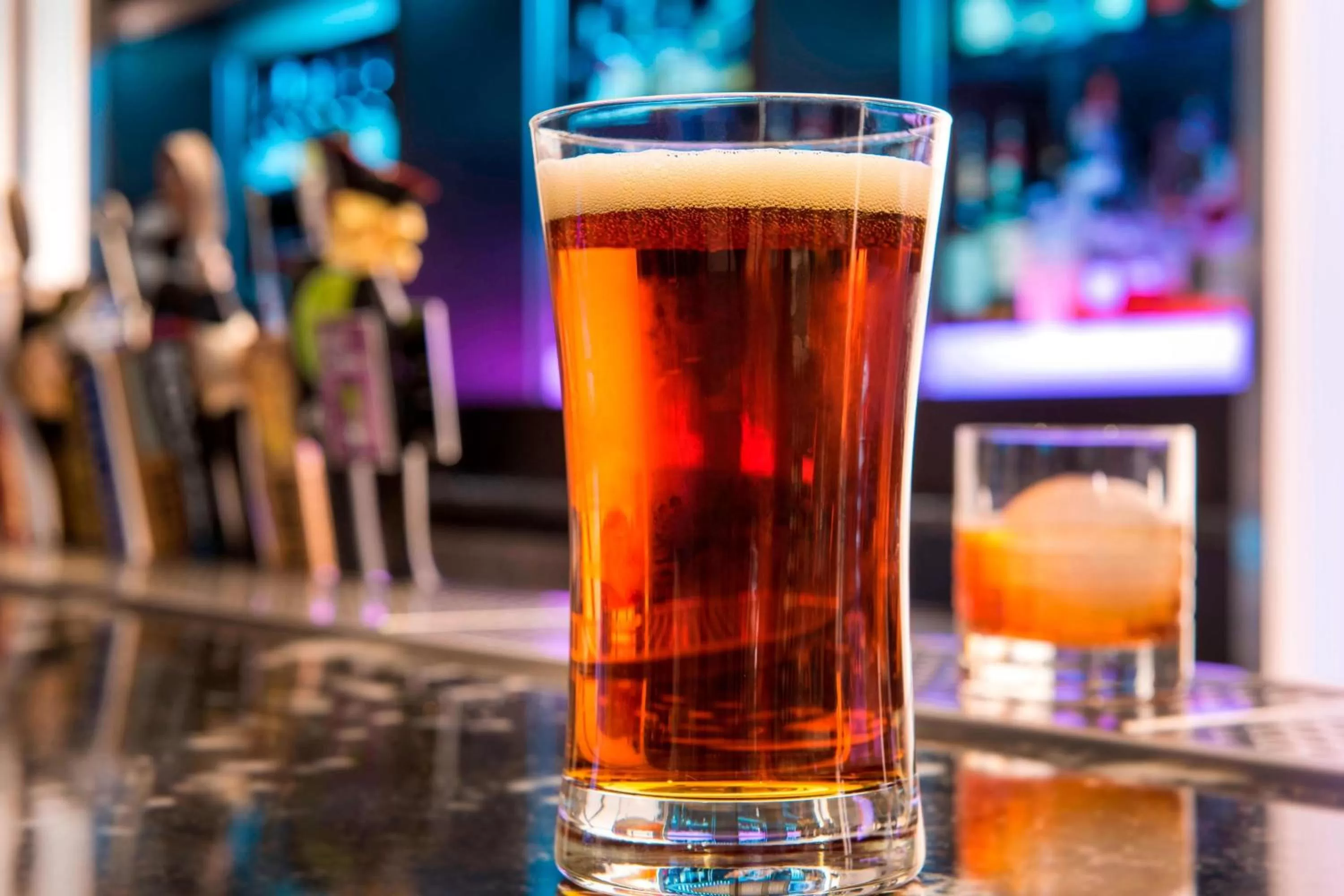 Kitchen or kitchenette in Bethesda North Marriott Hotel & Conference Center