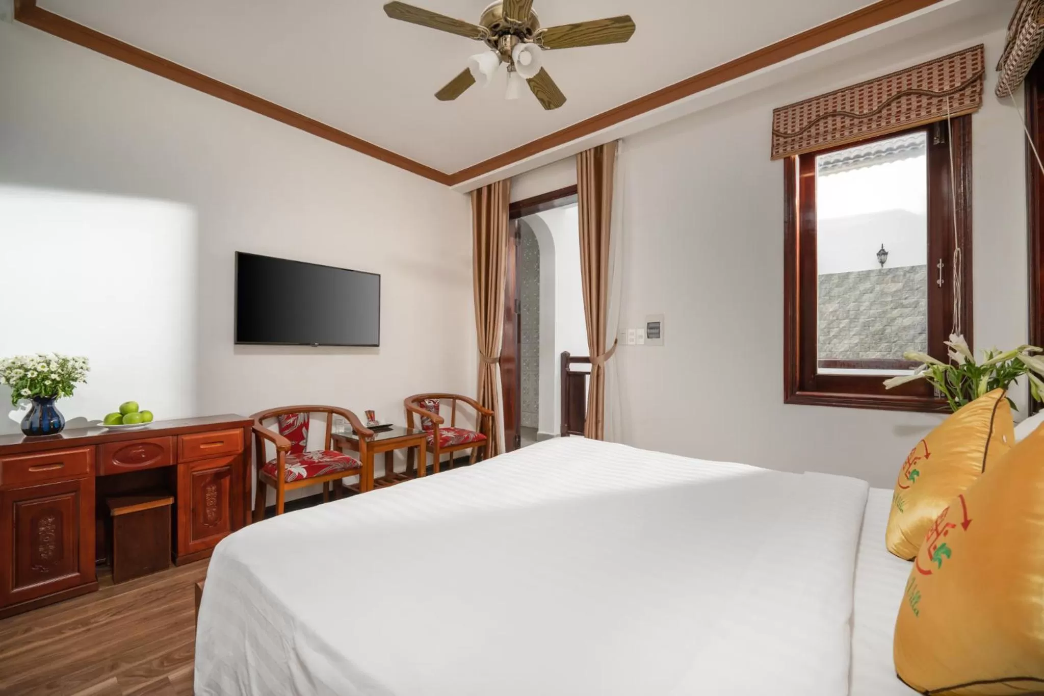 TV and multimedia, TV/Entertainment Center in RAON Hoi An - STAY 24H