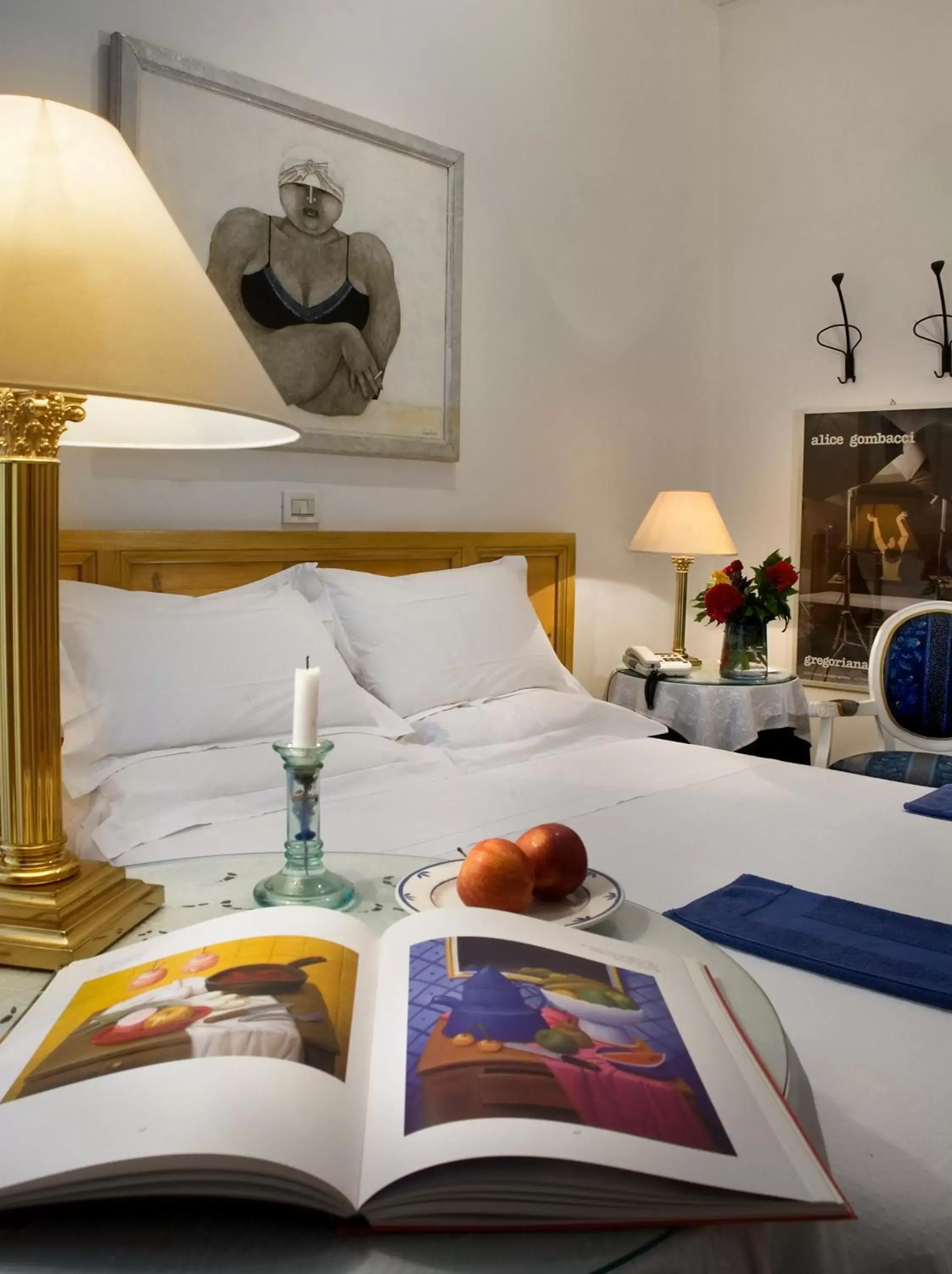 Decorative detail, Bed in Hotel Locanda Cairoli
