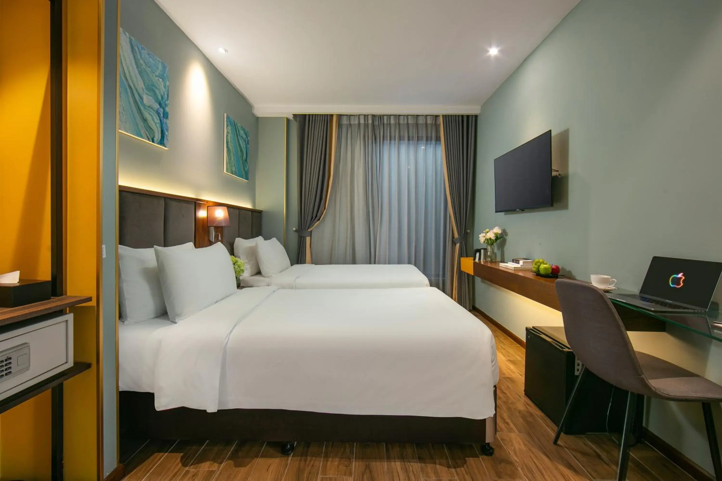 Bed in Grand Cititel Hanoi Hotel