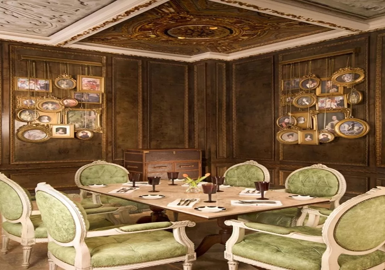 Meals in Radisson Blu MBD Hotel Noida