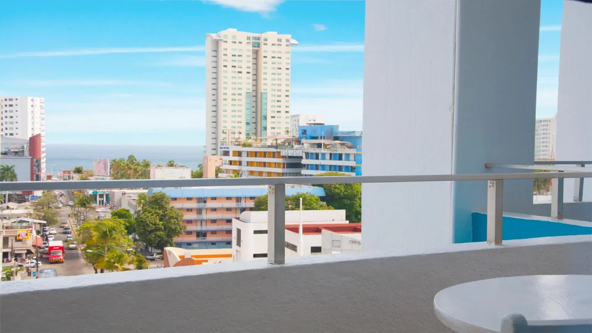 City view, Balcony/Terrace in Dorados Acapulco