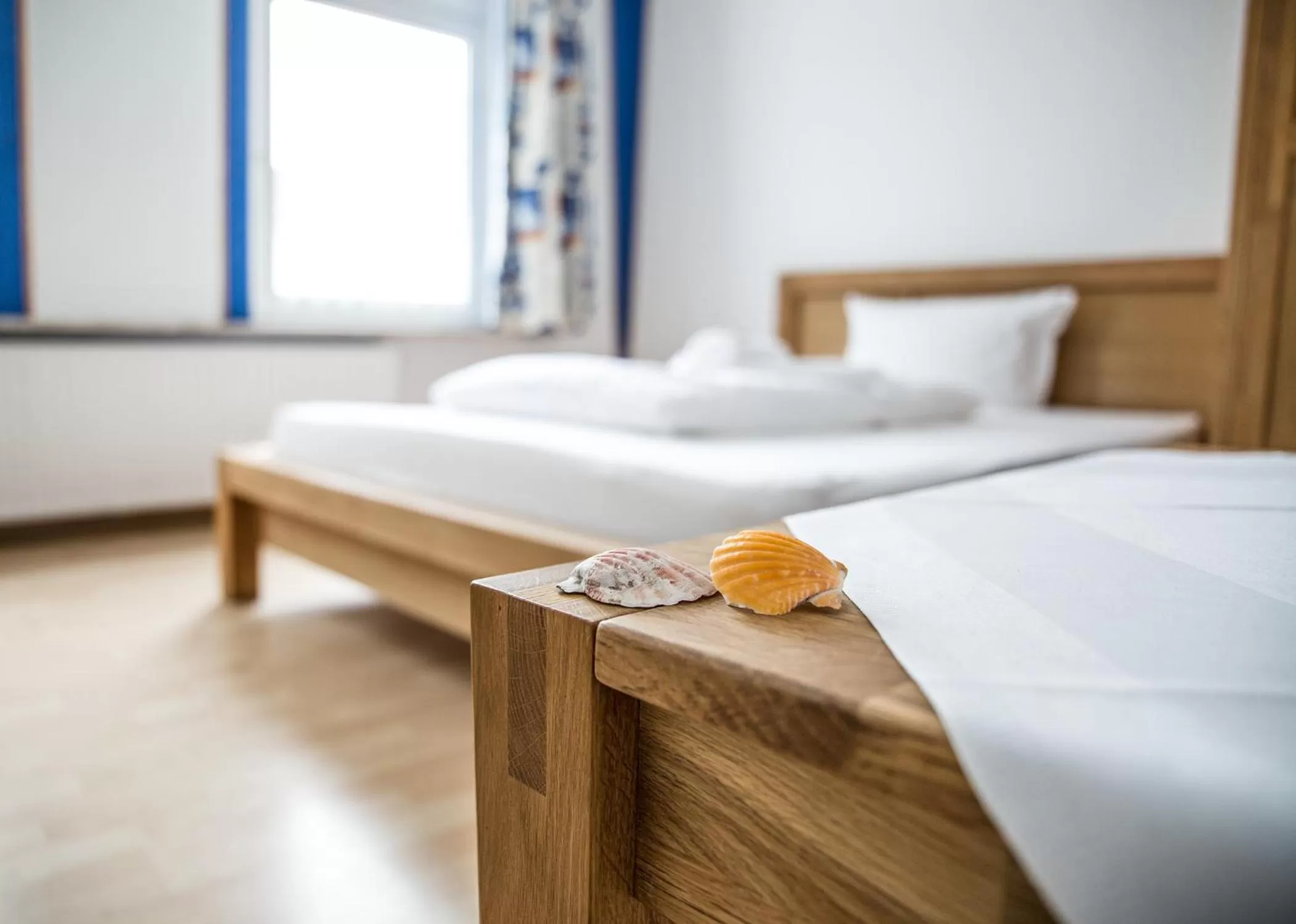 Bedroom, Bed in Hotel Tum Stüürmann