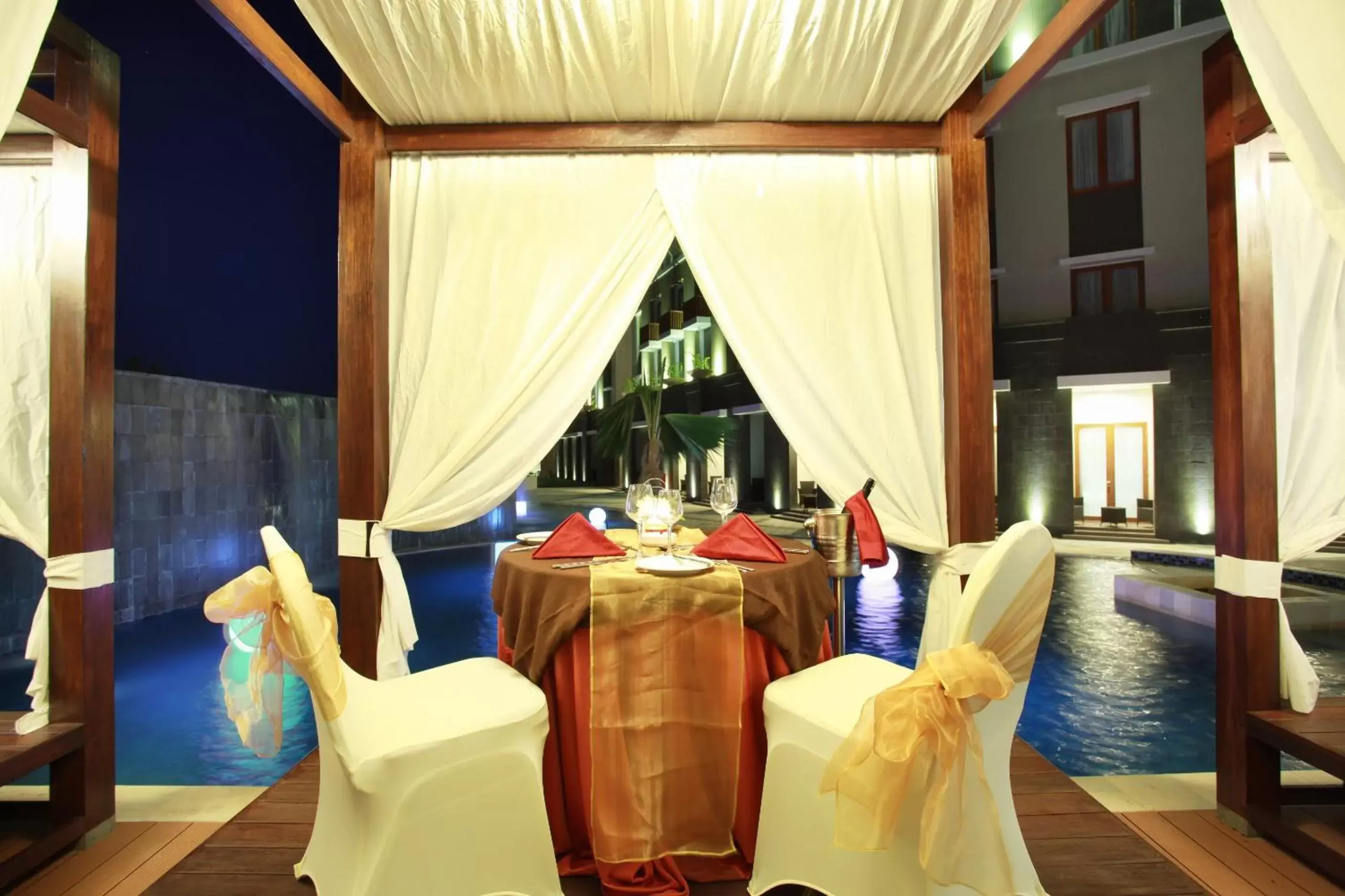 Restaurant/places to eat, Banquet Facilities in Mercure Bali Nusa Dua