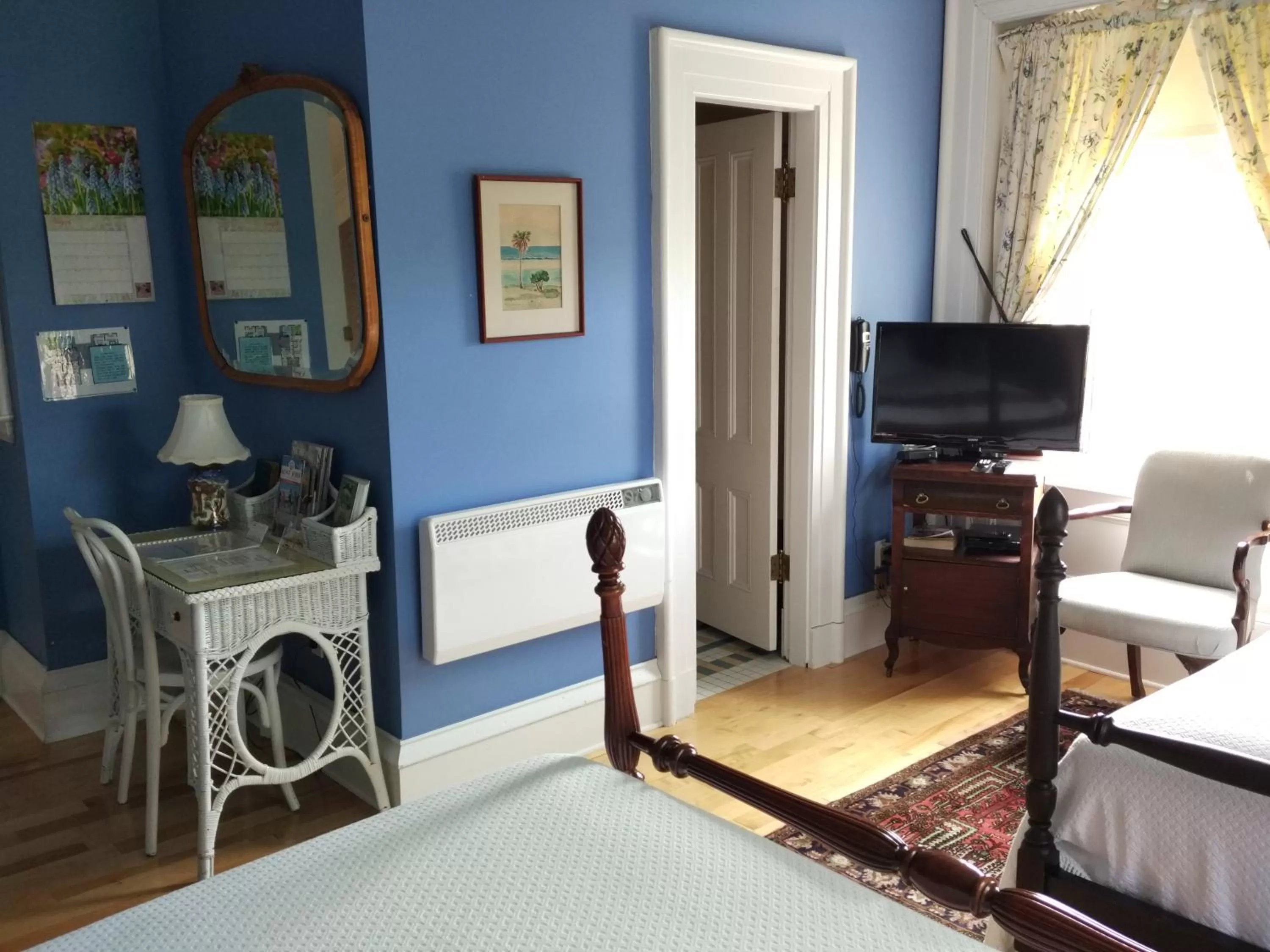 Bedroom, TV/Entertainment Center in Homeport Historic B&B