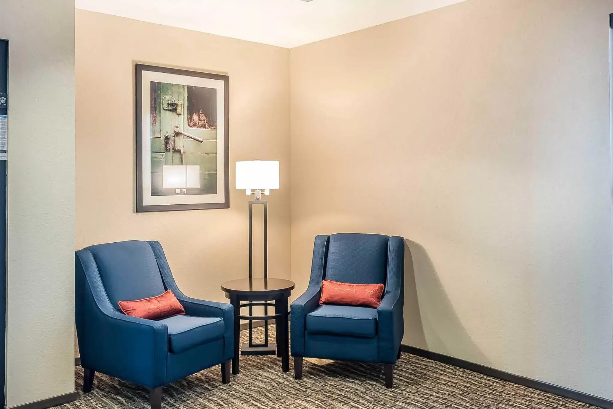 Property building, Seating Area in Comfort Inn & Suites Sidney I-80