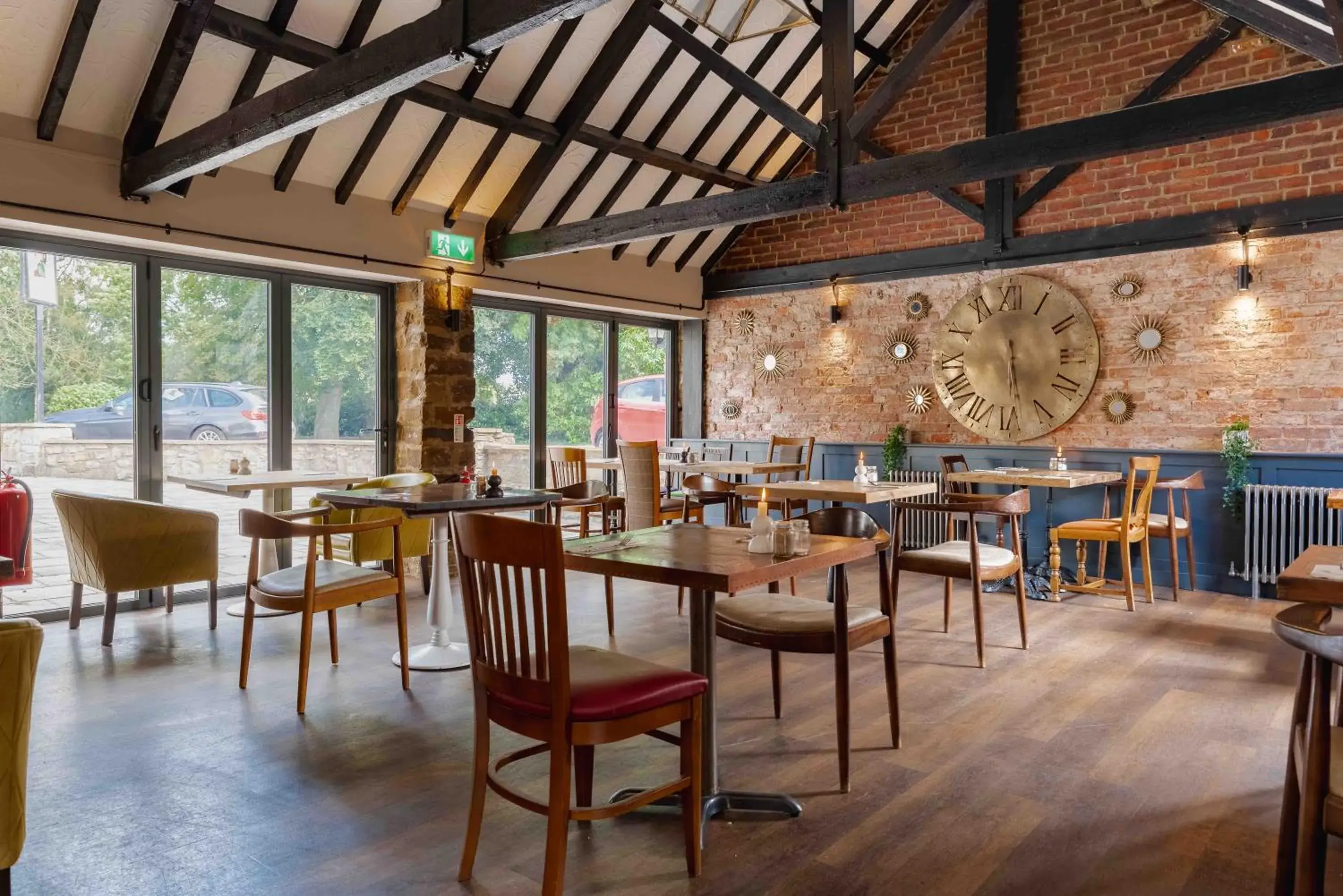Restaurant/Places to Eat in Hallgarth Manor House