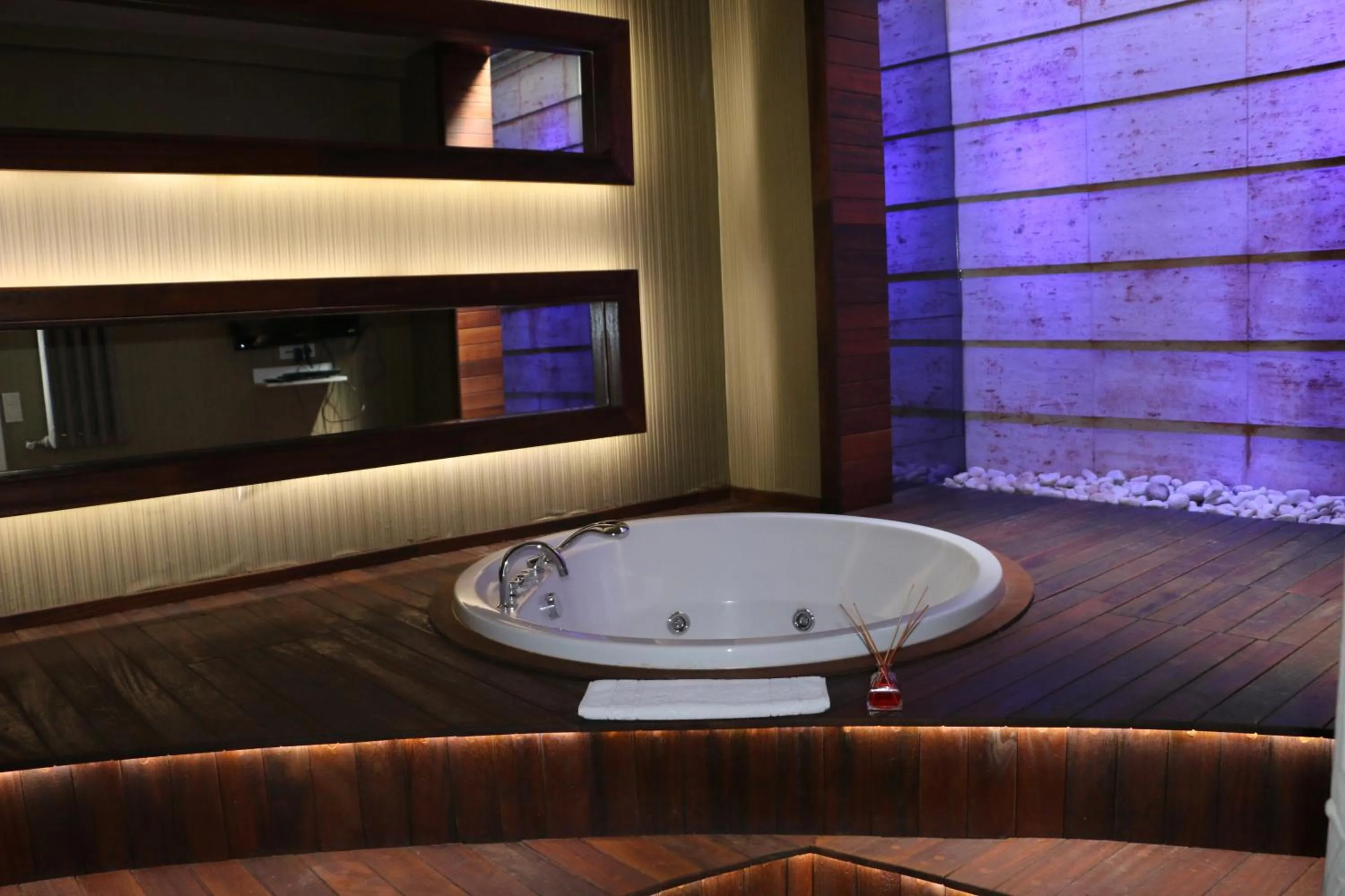 Hot Tub in Triada Hotel Taksim - Special Category