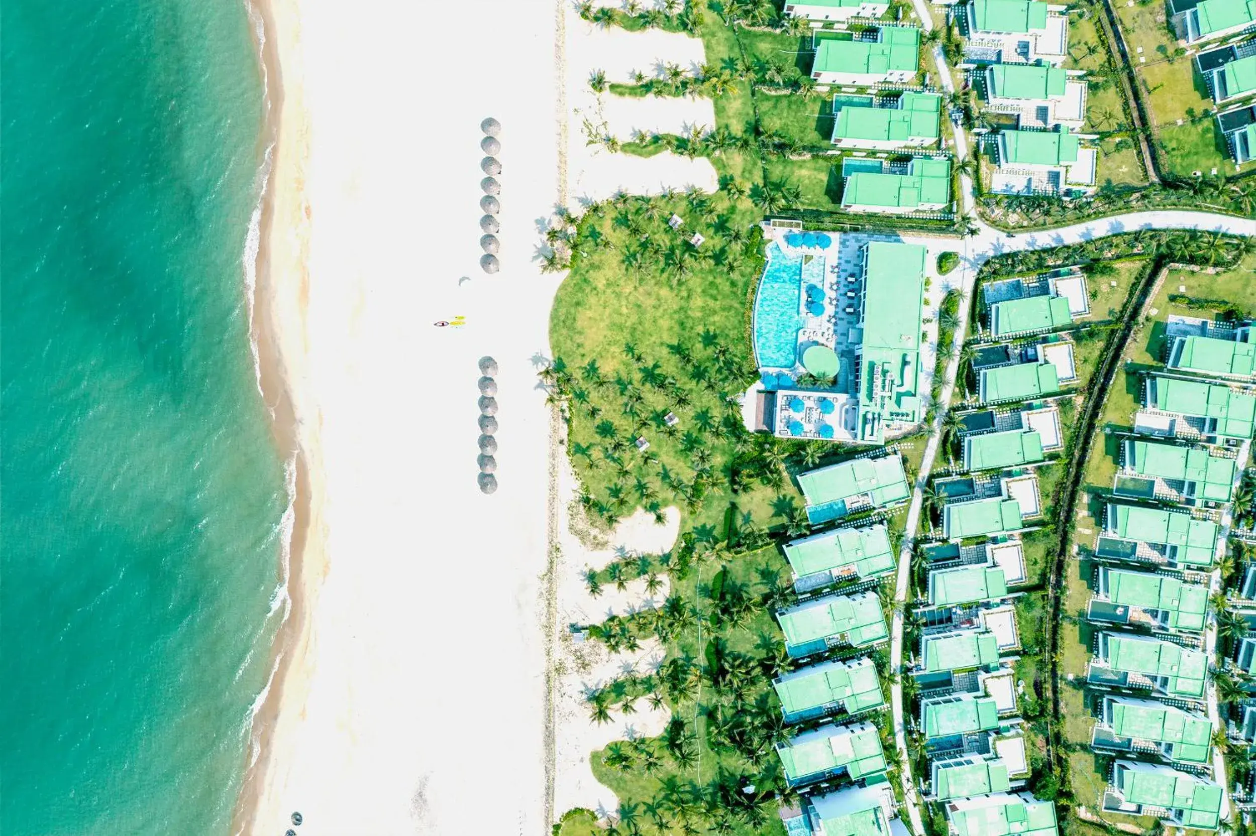 Property building, Bird's-eye View in Wyndham Hoi An Royal Beachfront Resort
