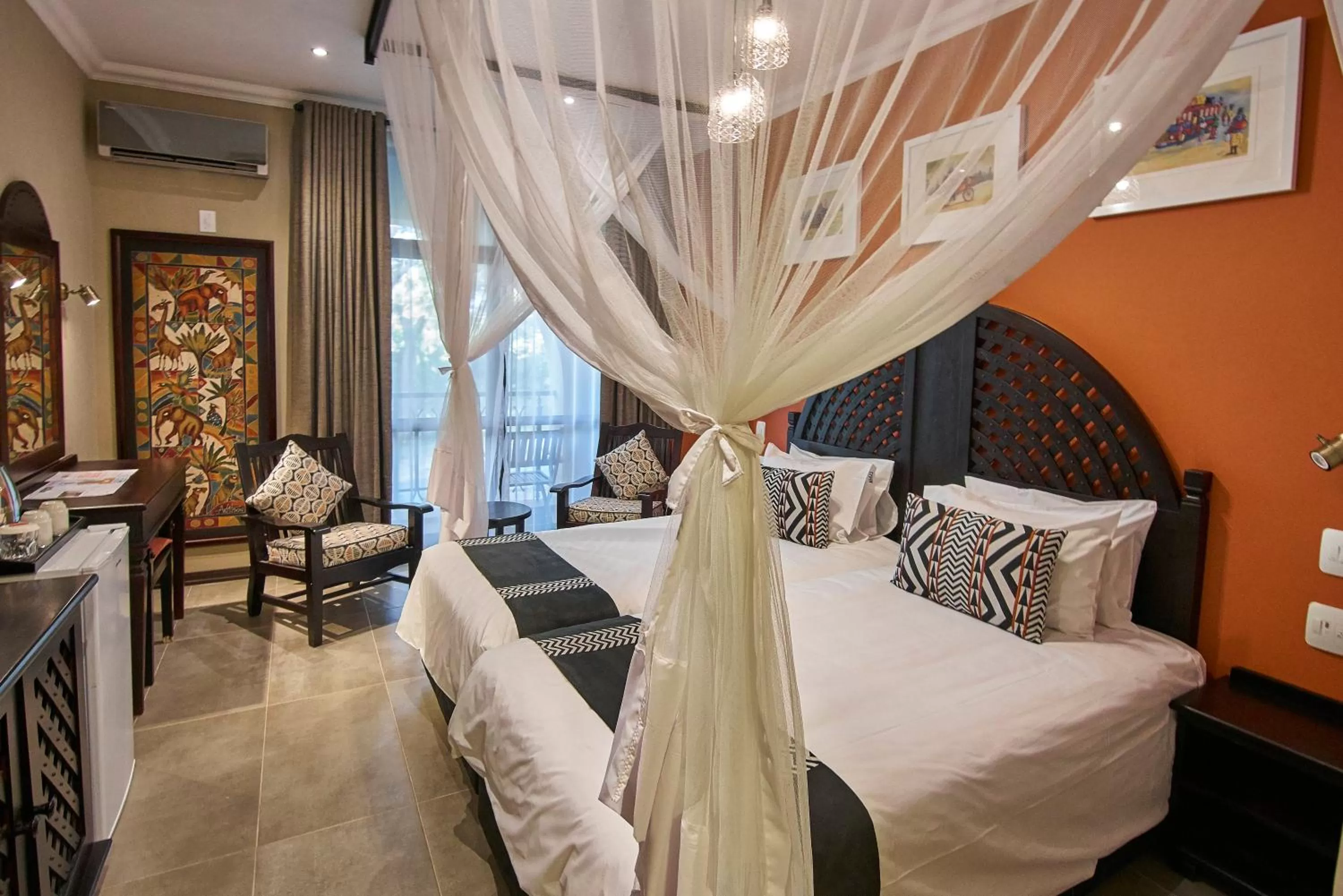 Photo of the whole room, Bed in Victoria Falls Rainbow Hotel