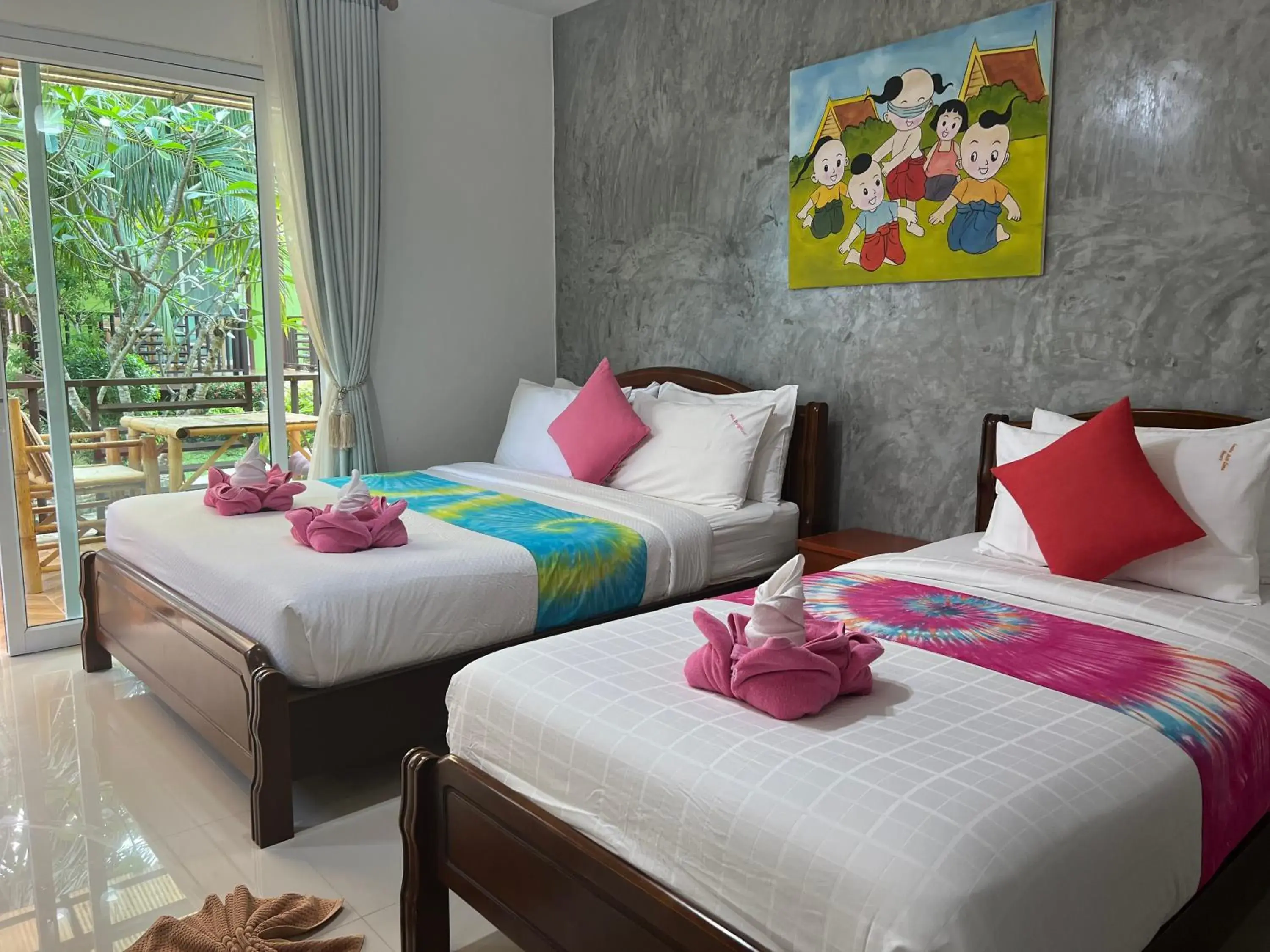 Bed in Pinky Bungalow Resort - SHA Extra Plus