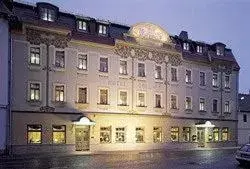 Facade/entrance, Property Building in Hotel Goldner Loewe