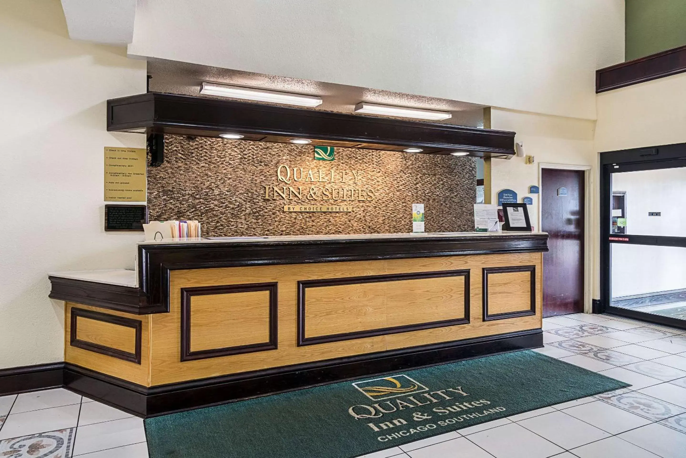 Lobby or reception, Lobby/Reception in Quality Inn and Suites Harvey