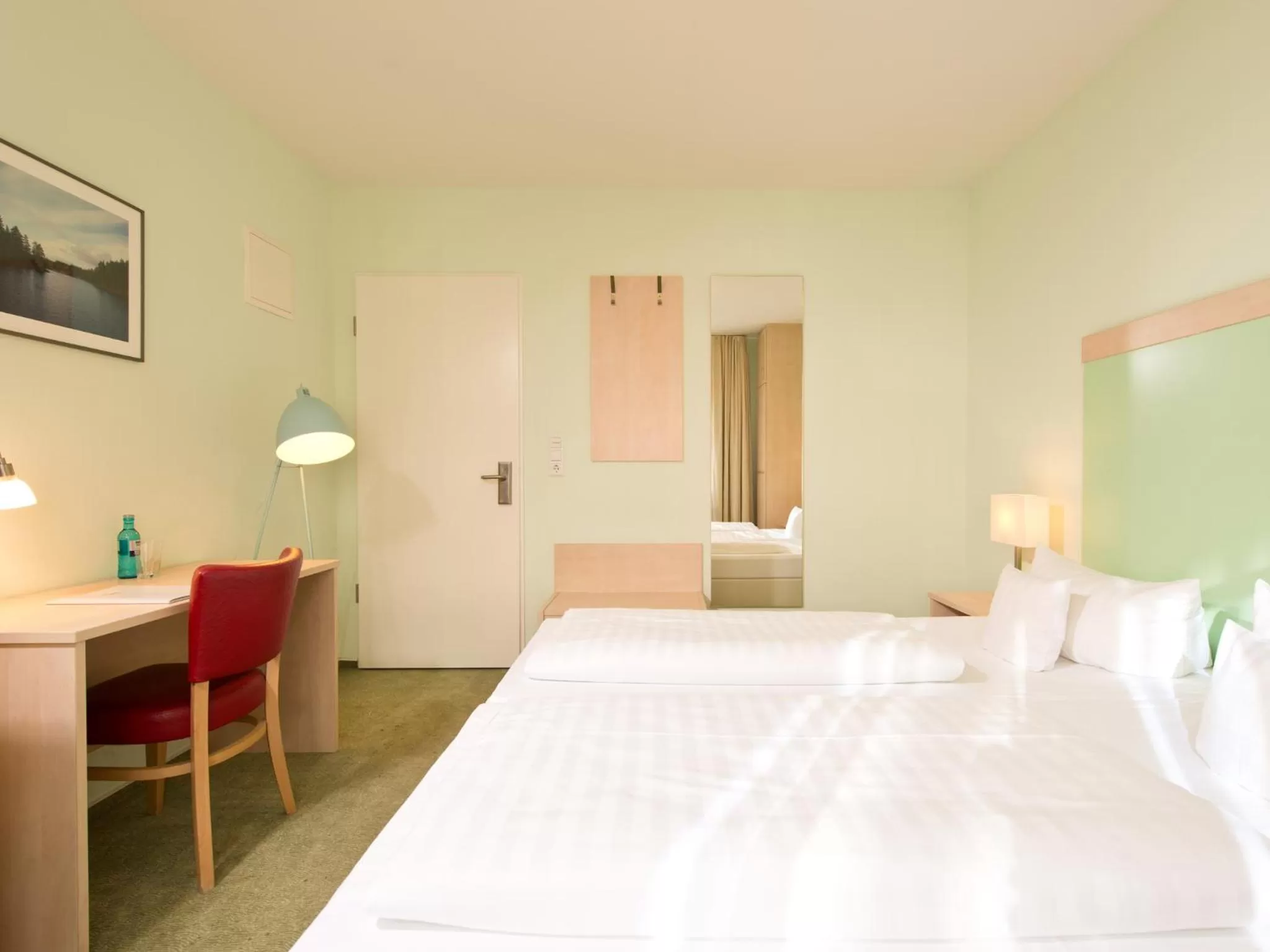 Photo of the whole room, Bed in BHB - Boutique Hotel Buchholz