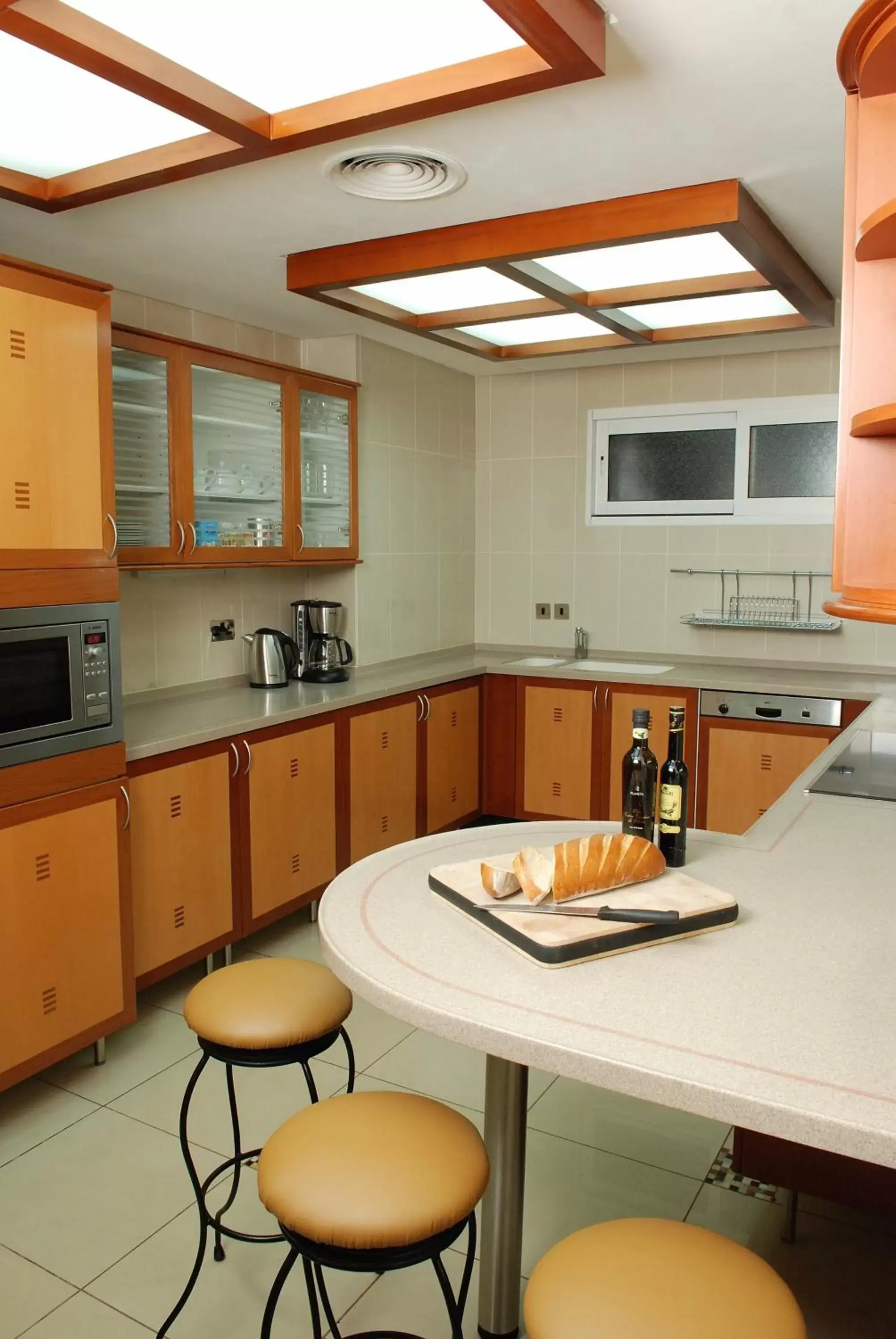 Kitchen or kitchenette, Kitchen/Kitchenette in Grand Hyatt Residence