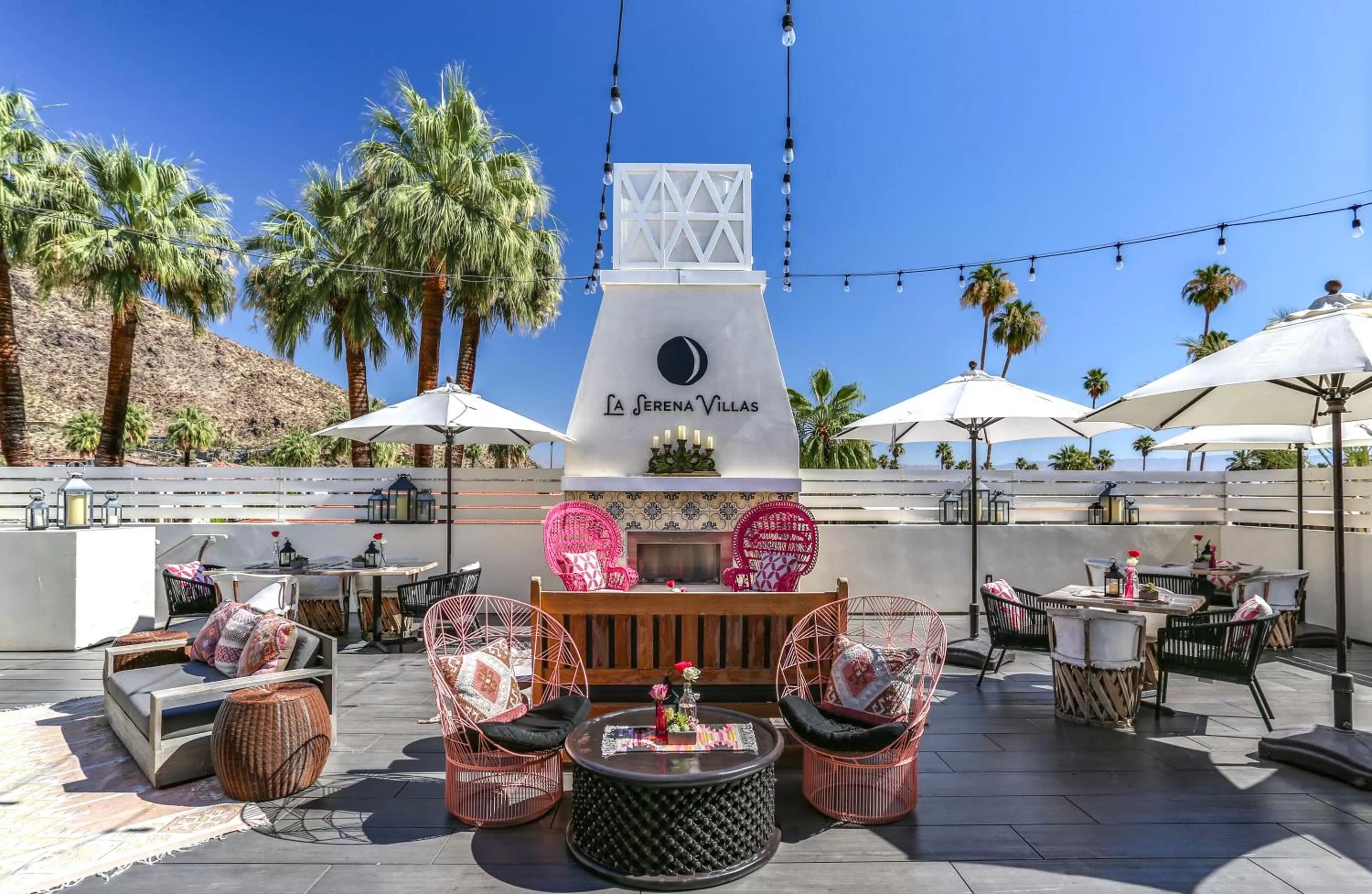 Restaurant/places to eat in La Serena Villas