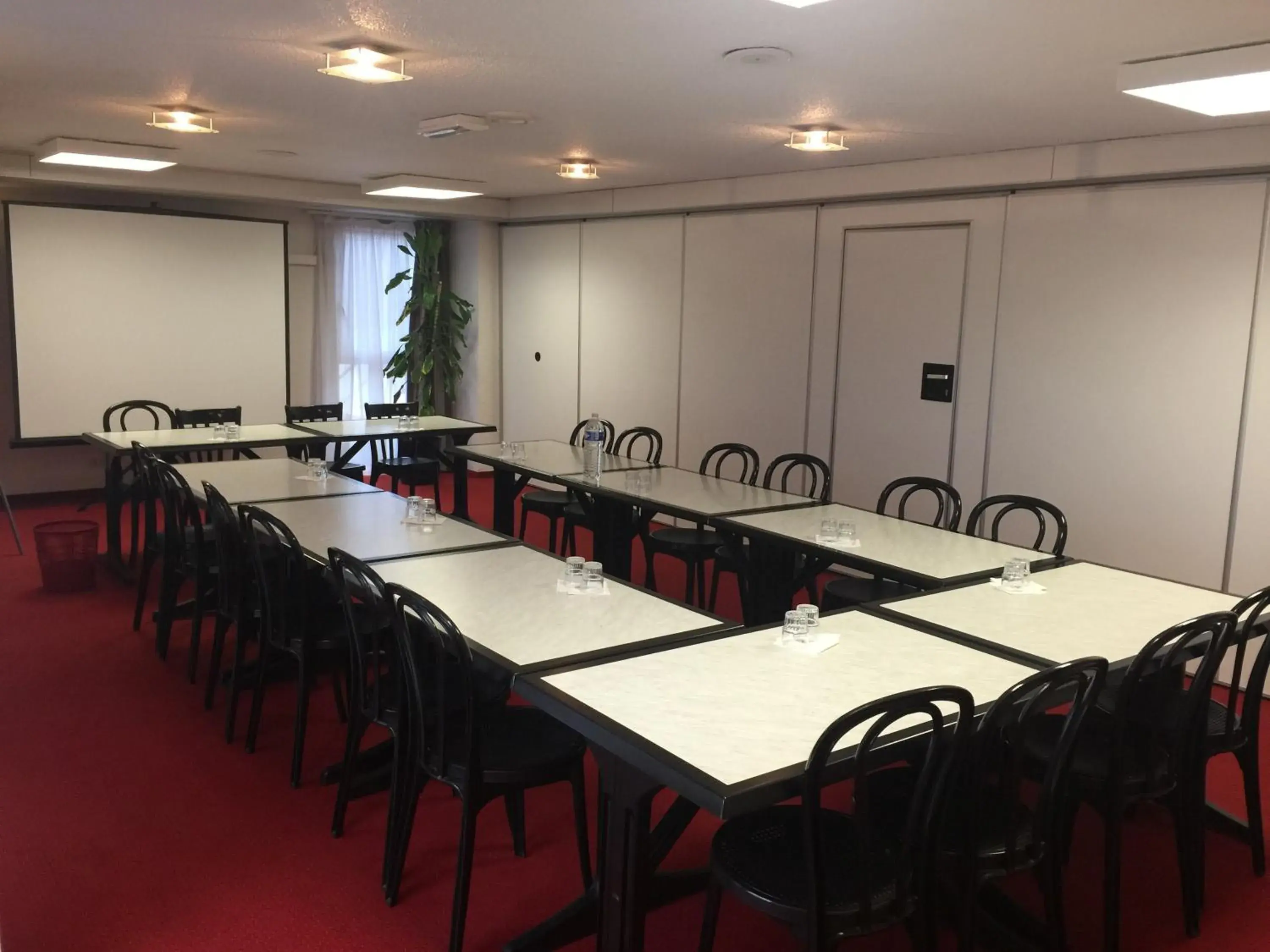 Banquet/Function facilities in The Originals City, Hotel Eden, Rouen Nord (Inter-Hotel)