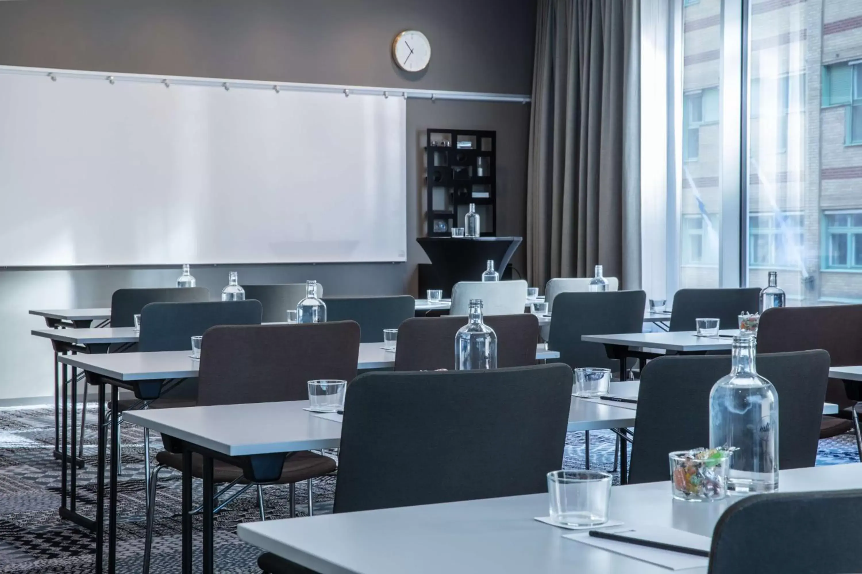 Business facilities, Restaurant/Places to Eat in Radisson Blu Metropol Helsingborg