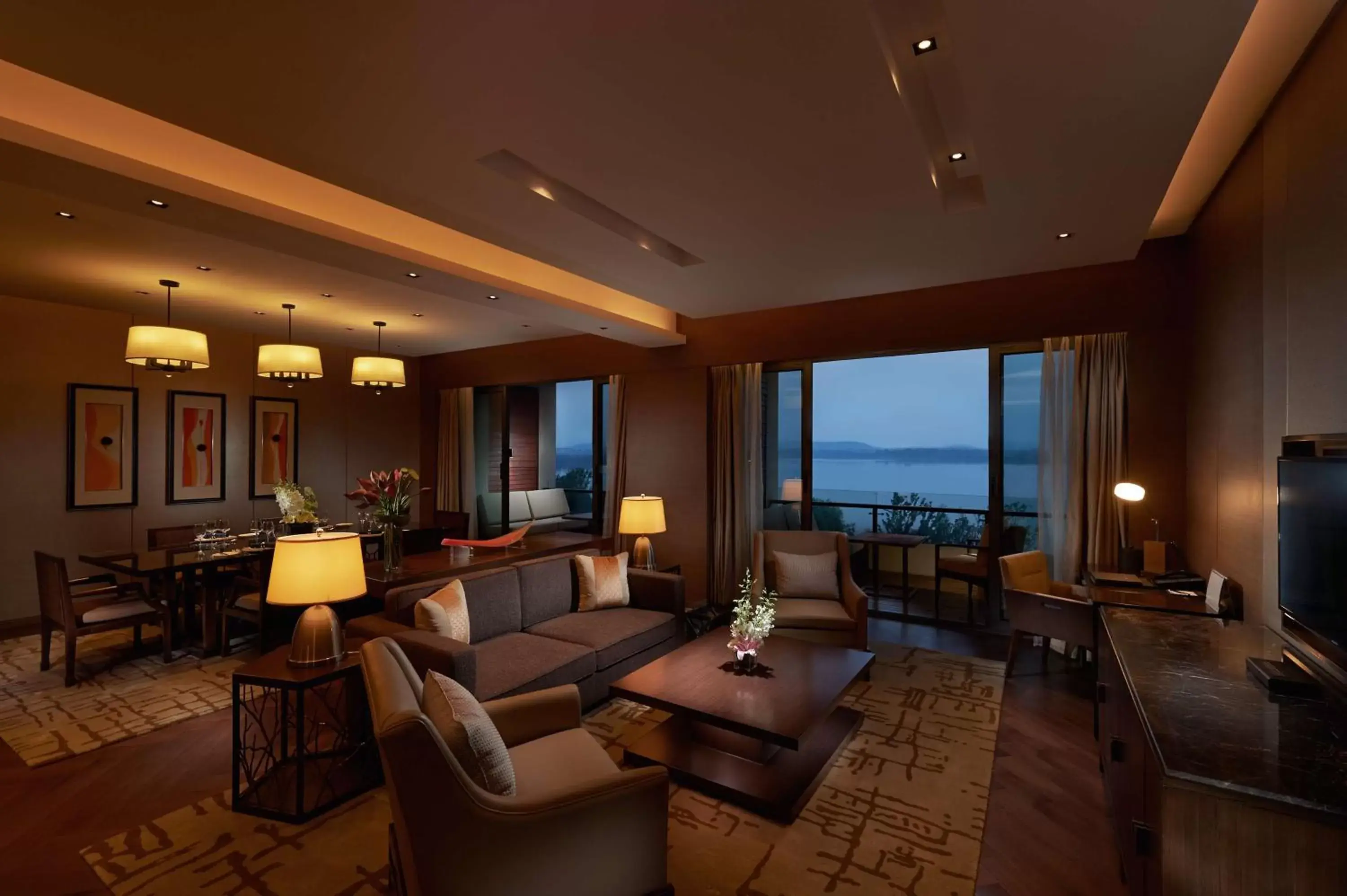 Living room in Hilton Wuhan Optics Valley