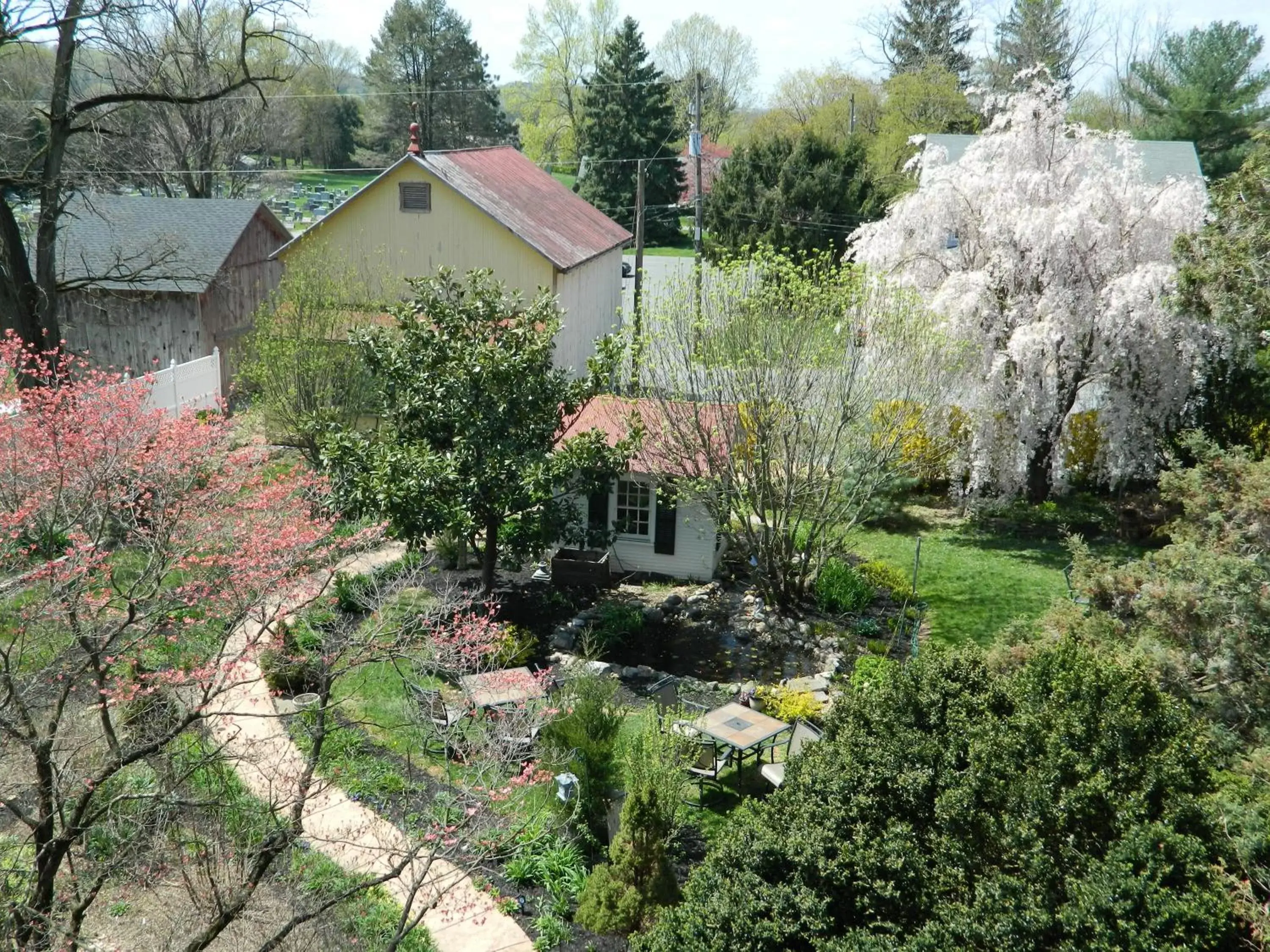 Garden, Property Building in EJ Bowman House Bed & Breakfast