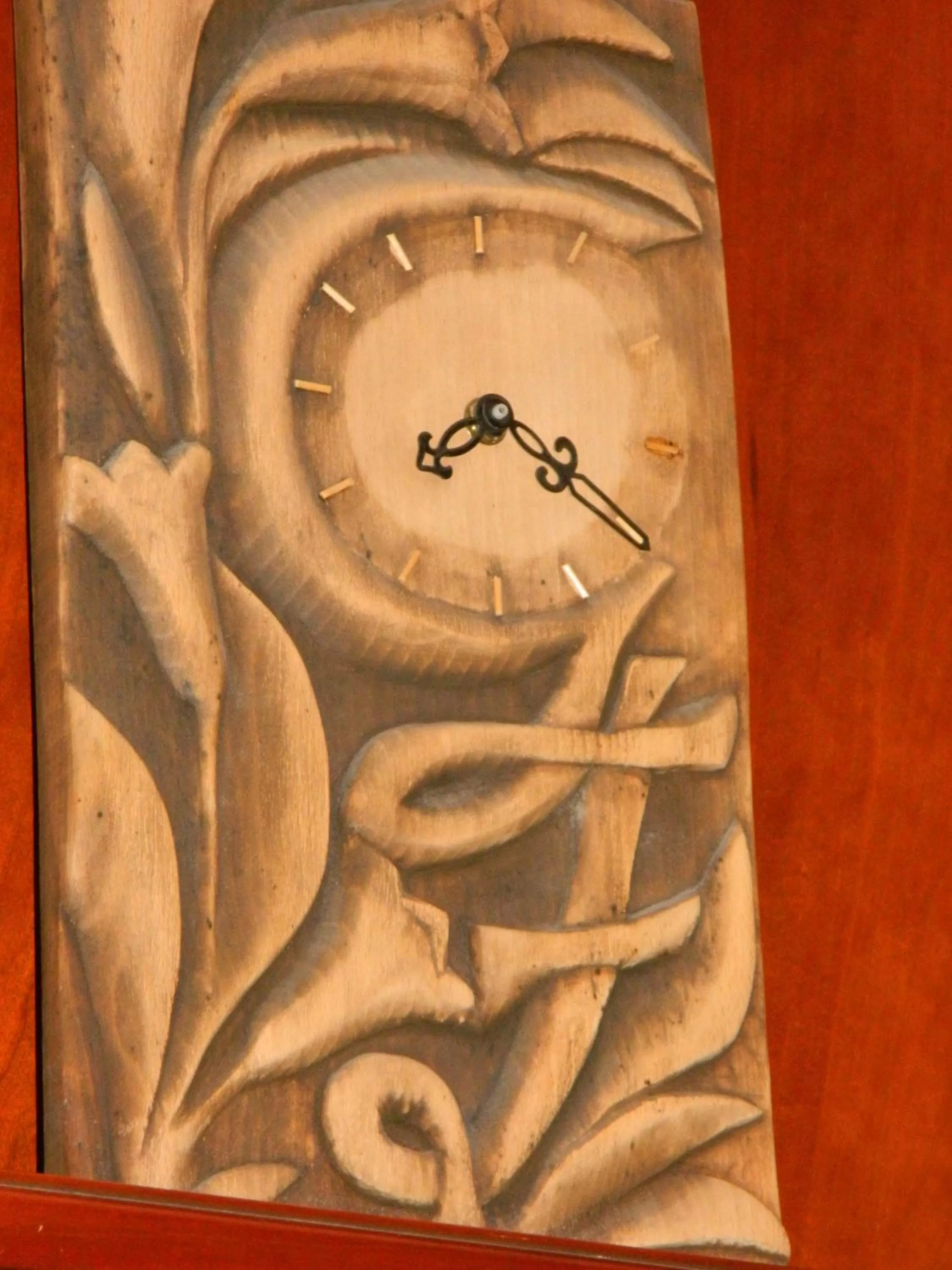 Decorative detail in Ascot Lodging