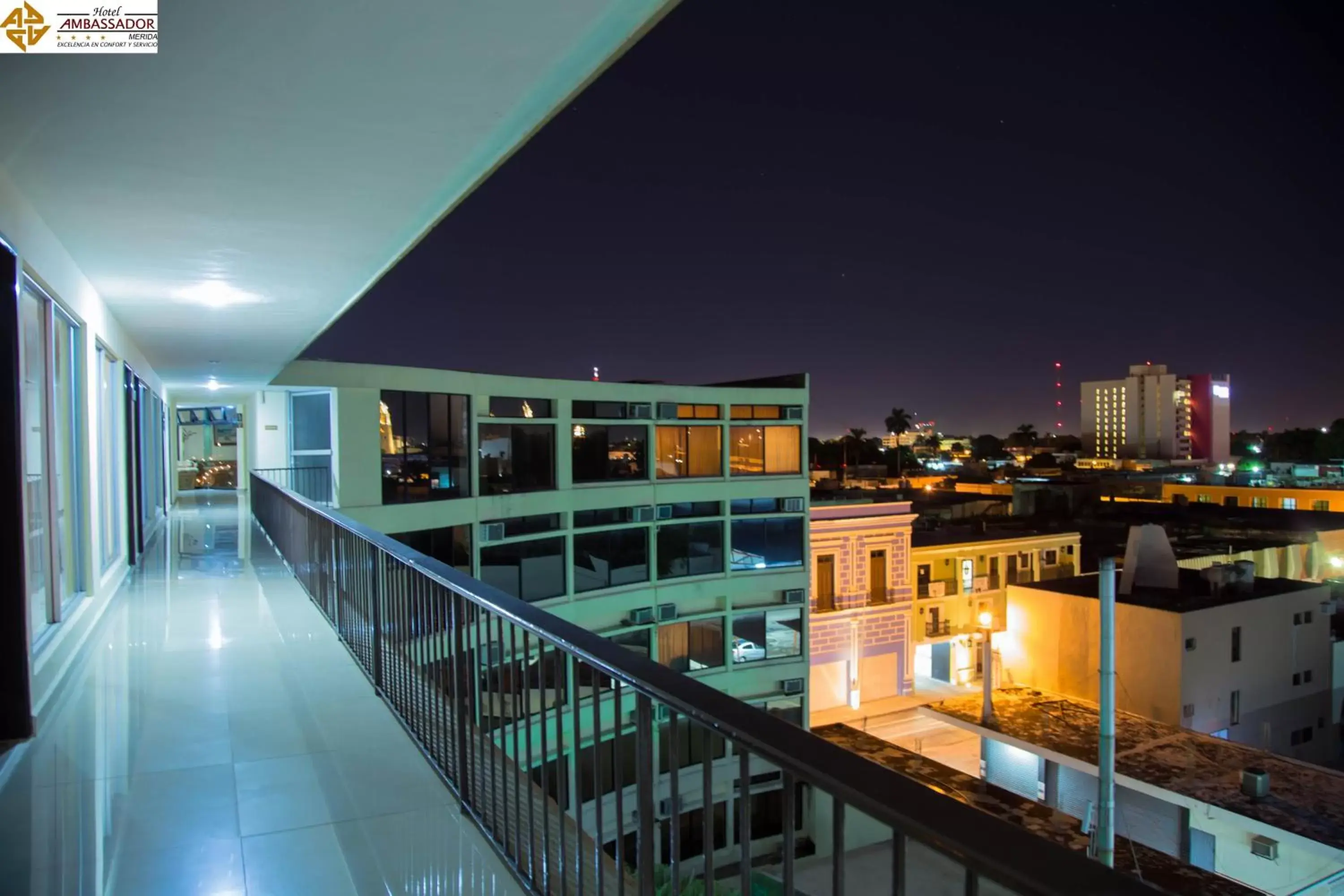 Night, Balcony/Terrace in Hotel Ambassador Mérida