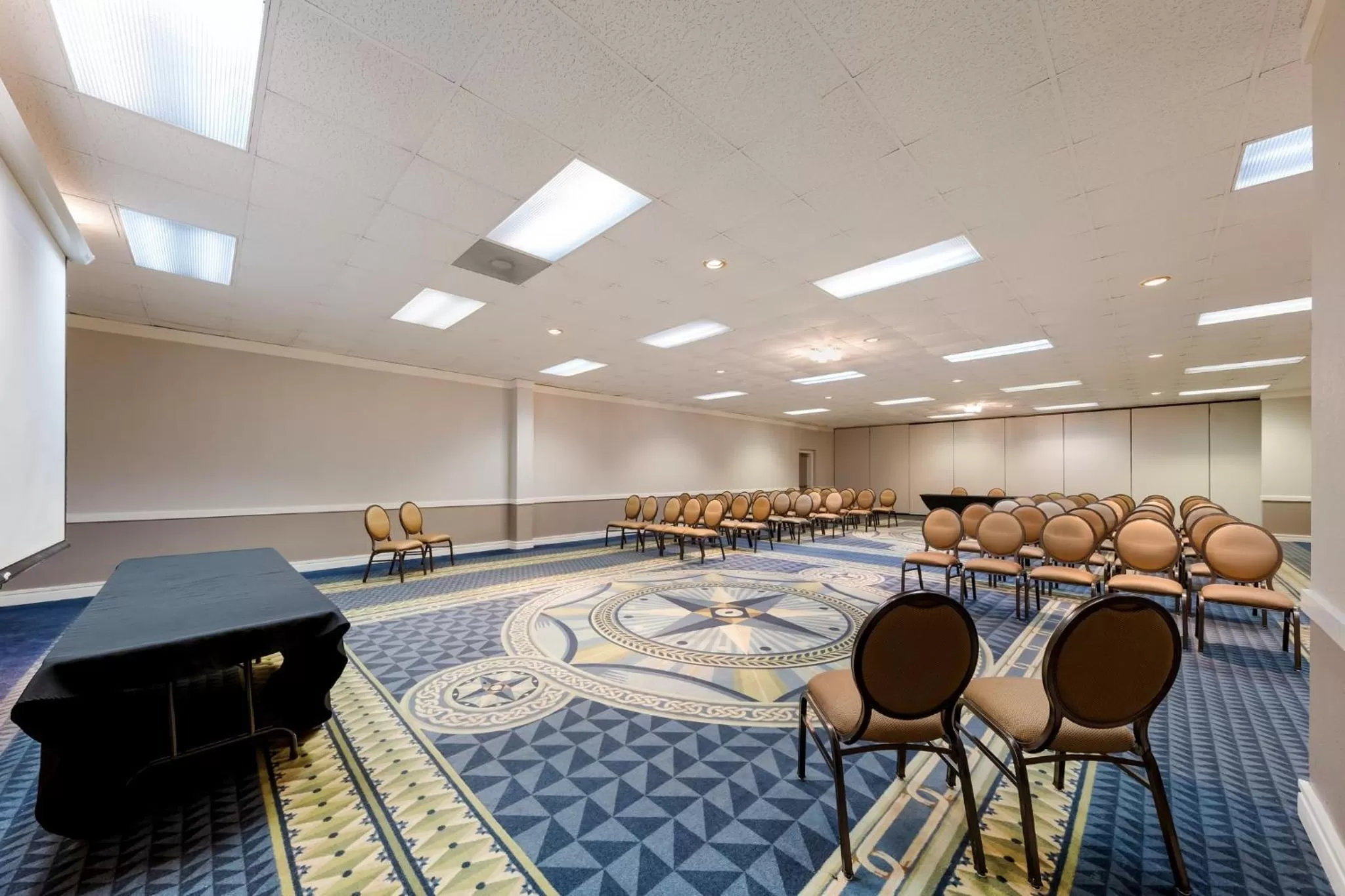 Meeting/conference room in Red Roof Inn & Conference Center McKinney