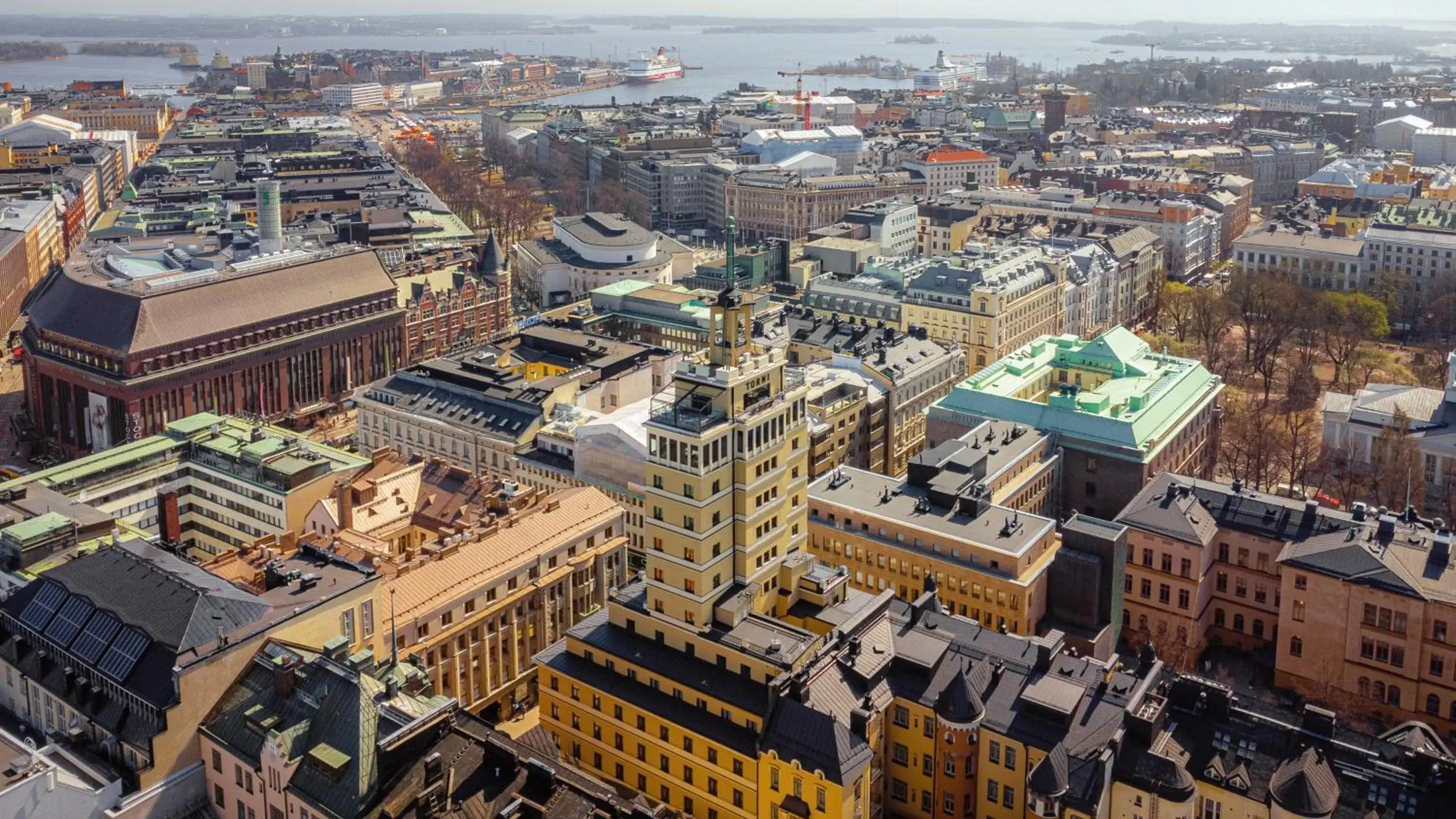 Property building, Bird's-eye View in Solo Sokos Hotel Torni Helsinki