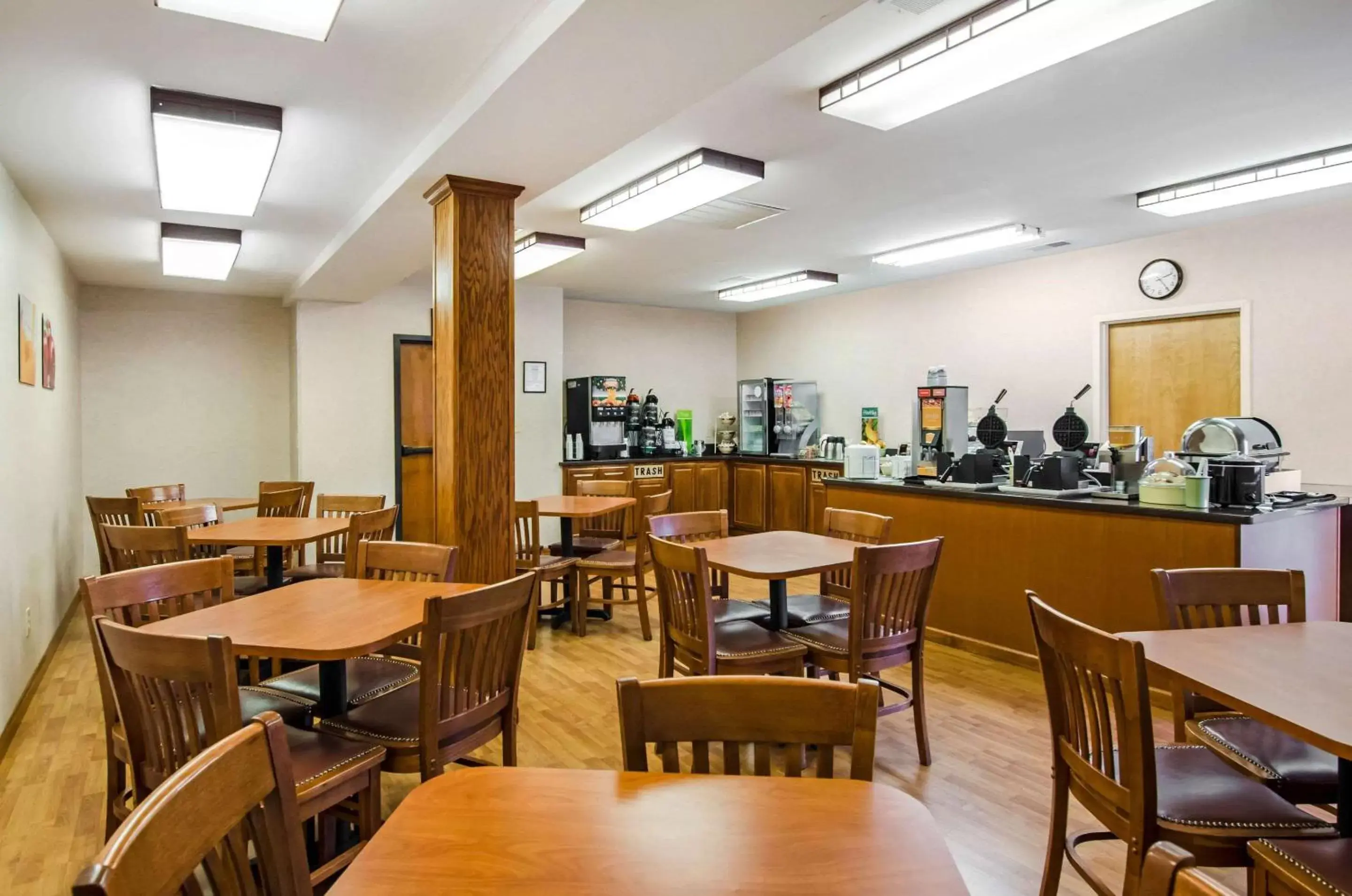 Restaurant/places to eat in Quality Inn Summersville - New River Area Restaurant/places to eat in Quality Inn Summersville - New River Area