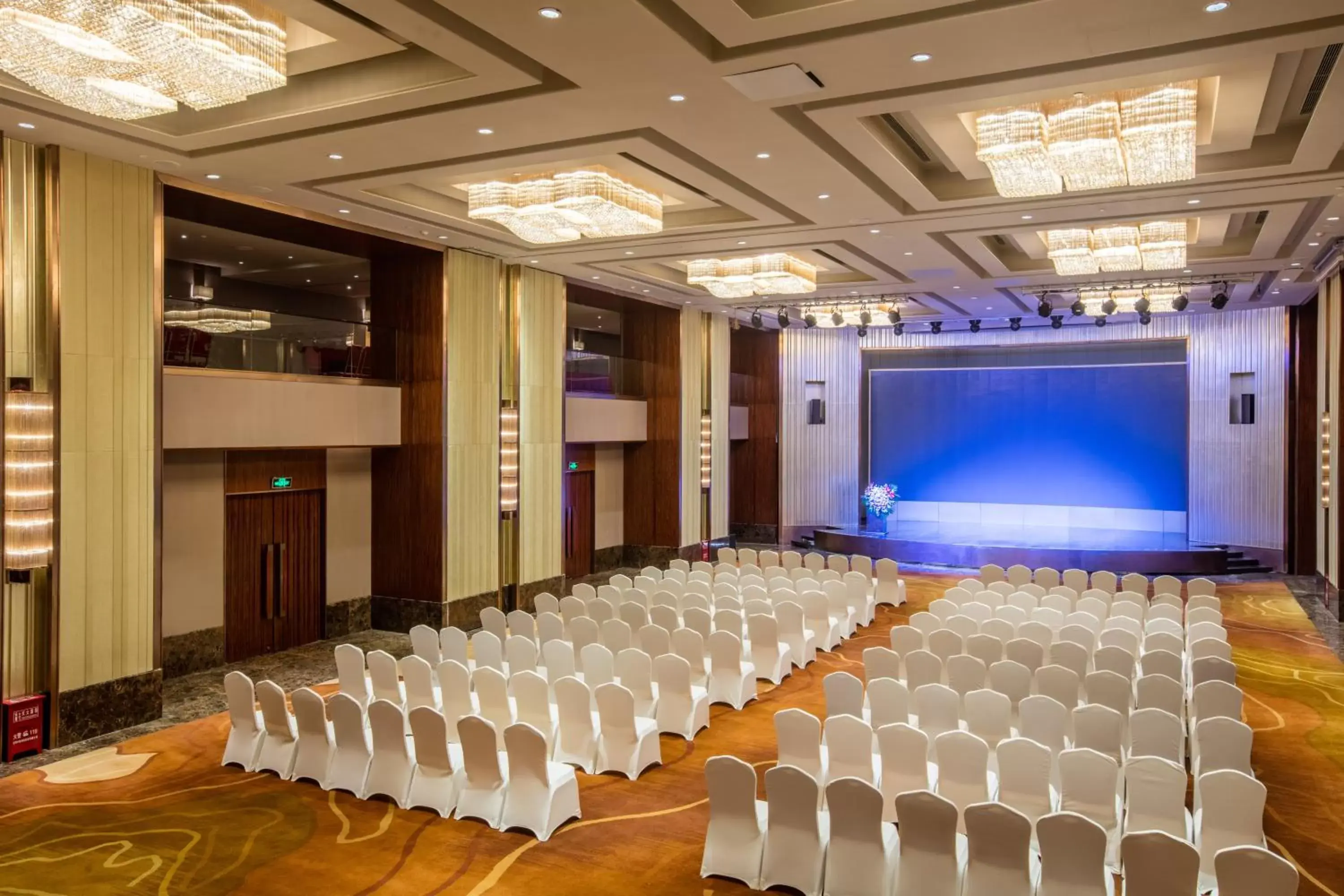 Banquet/Function facilities, Banquet Facilities in Crowne Plaza Kunming City Centre, an IHG Hotel