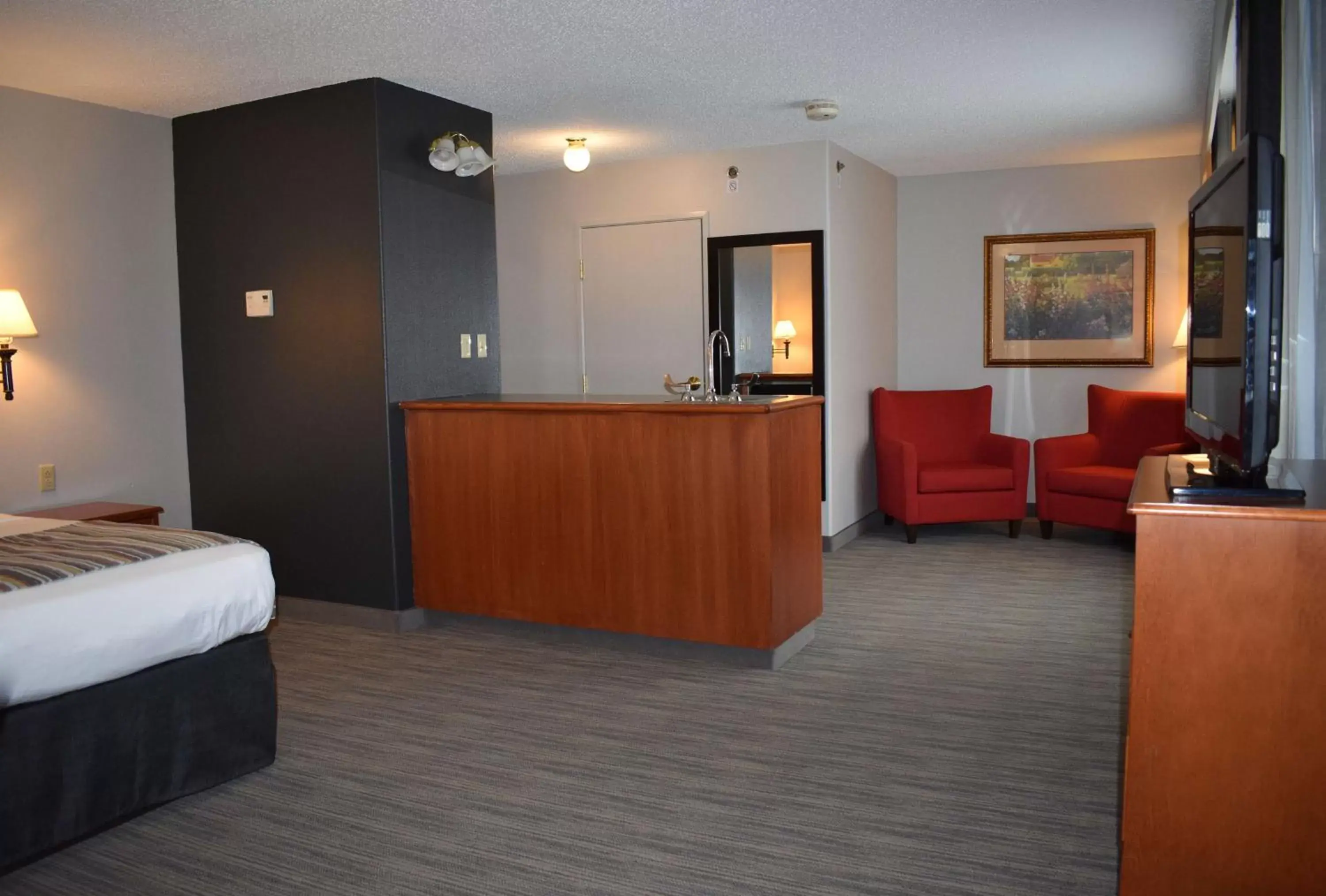 Photo of the whole room, Lobby/Reception in Country Inn & Suites by Radisson, Northwood, IA