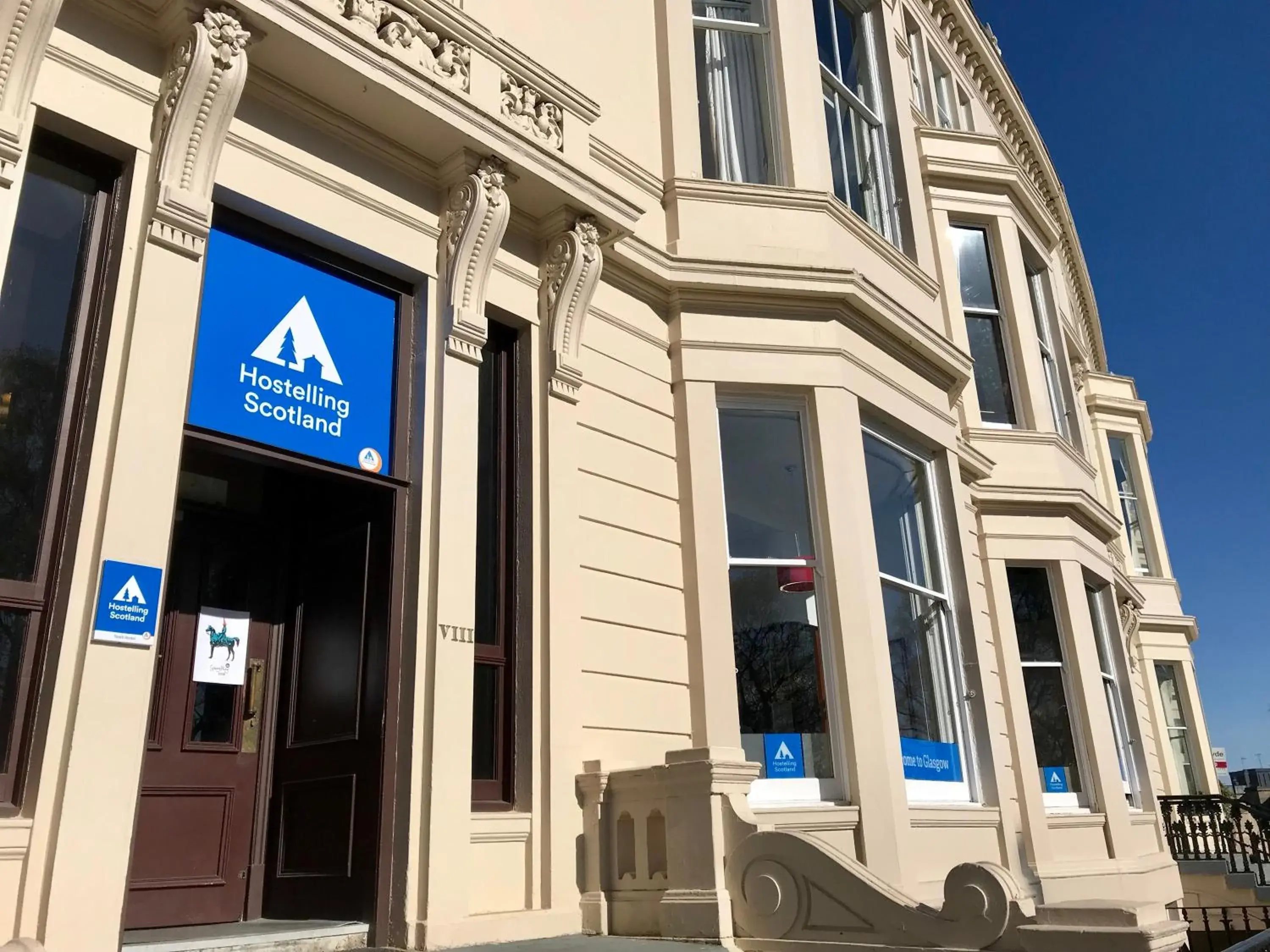 Facade/entrance, Property Building in Glasgow Youth Hostel