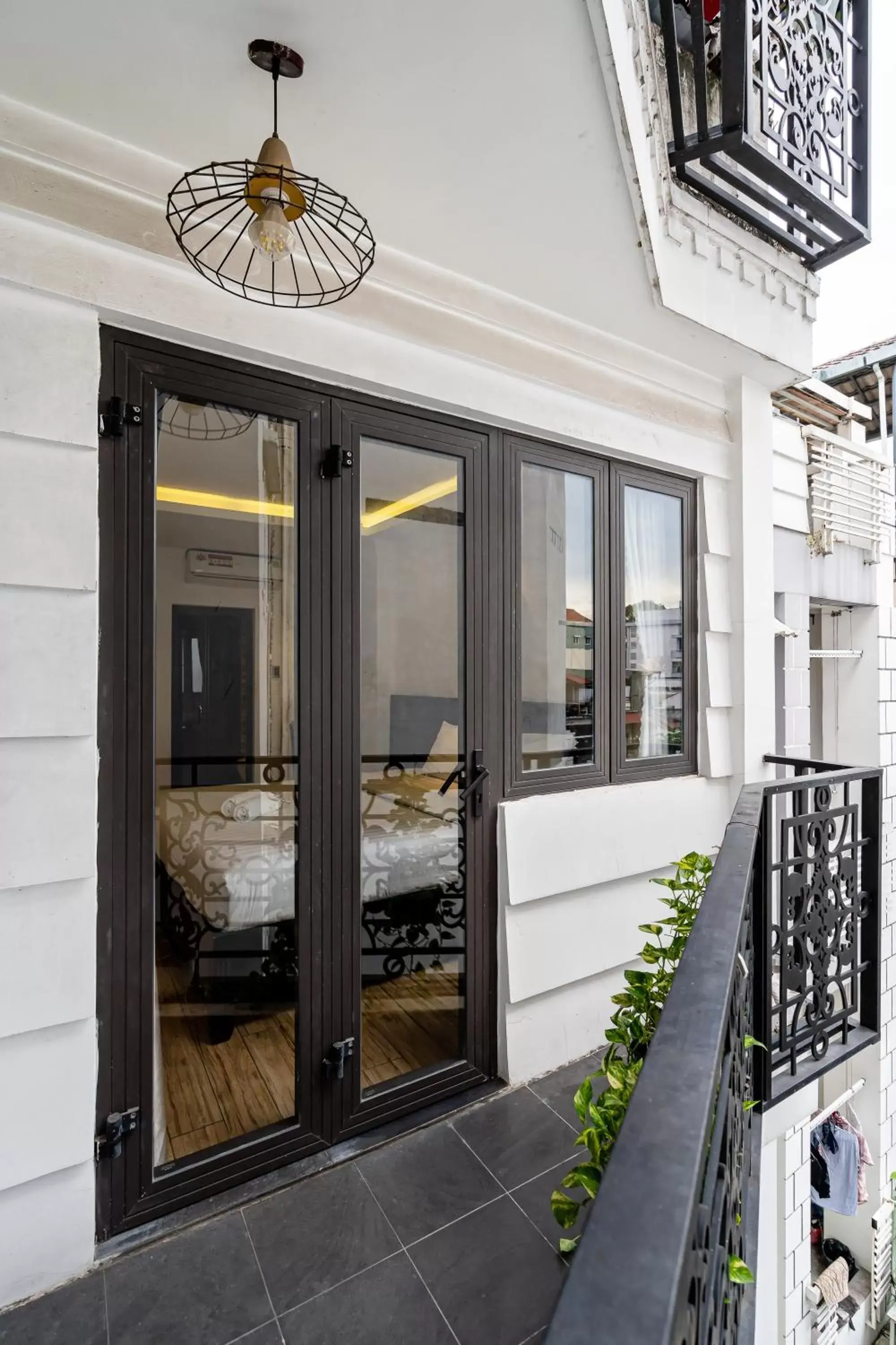 Facade/entrance in Lotus Laverne Hotel Facade/entrance in Lotus Laverne Hotel