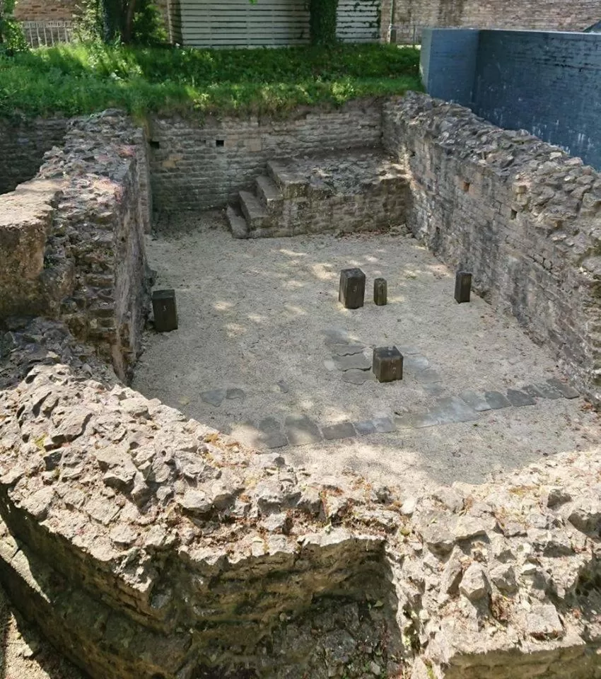 Nearby landmark in The Lincoln Hotel