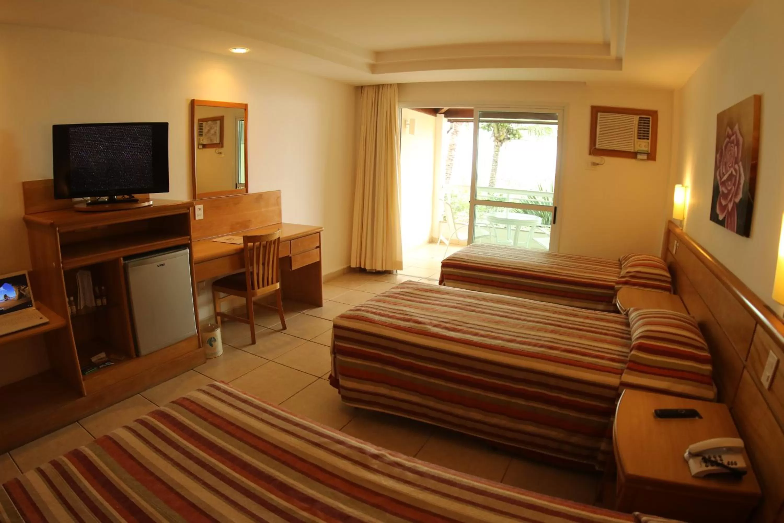 Photo of the whole room, Bed in Hotel Atlântico Búzios Convention