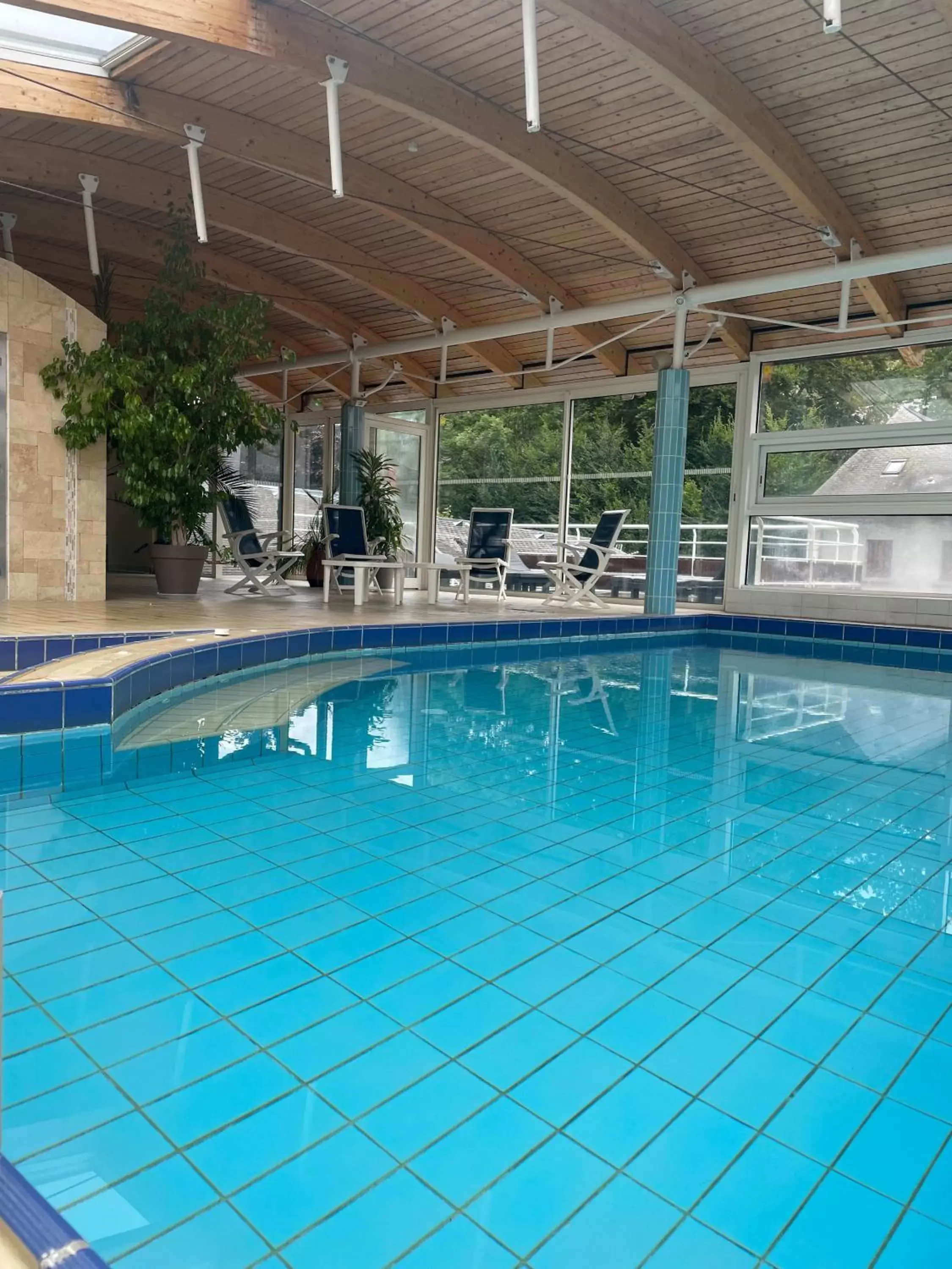 Swimming Pool in Logis Regina