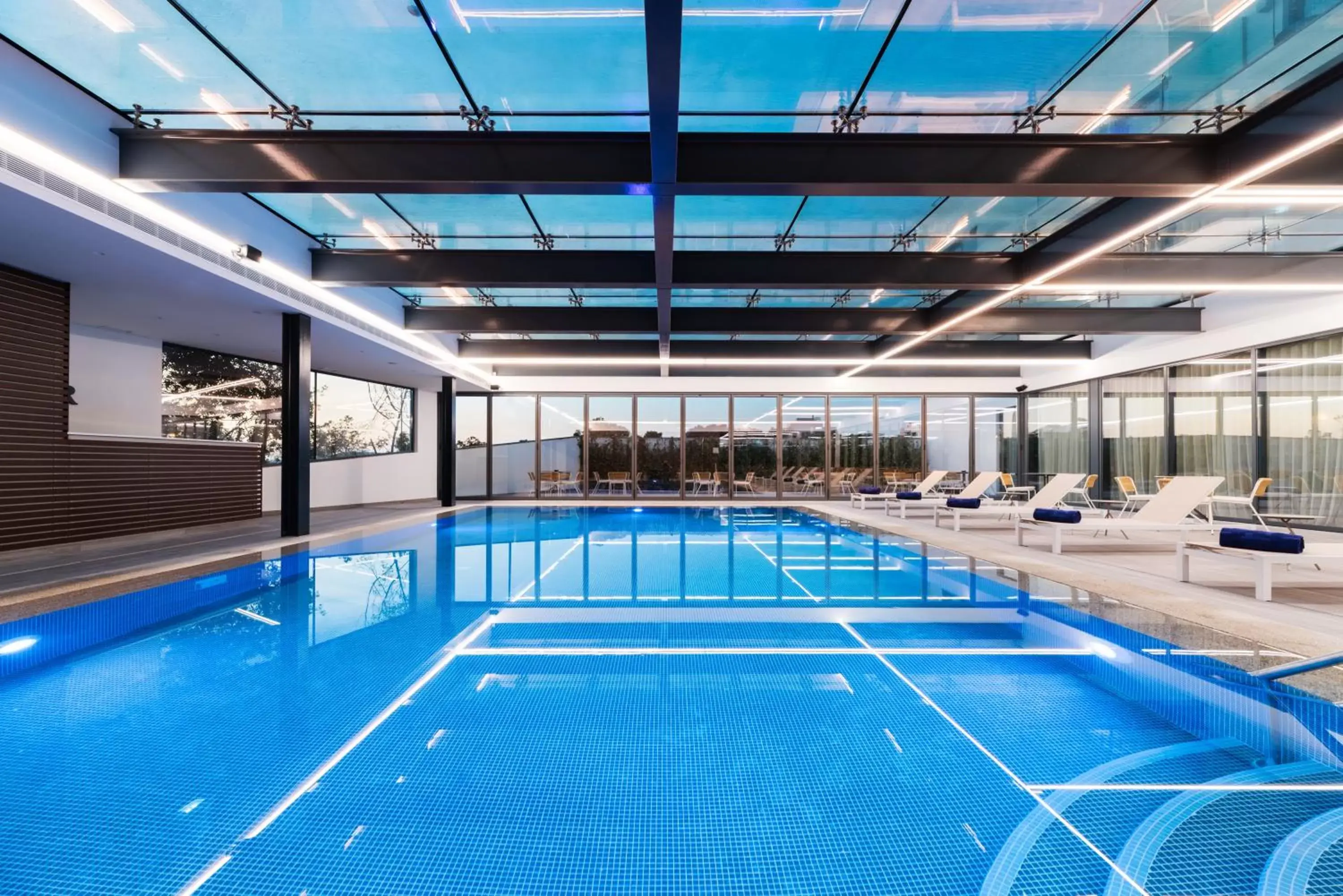 Swimming Pool in Eurostars Matosinhos