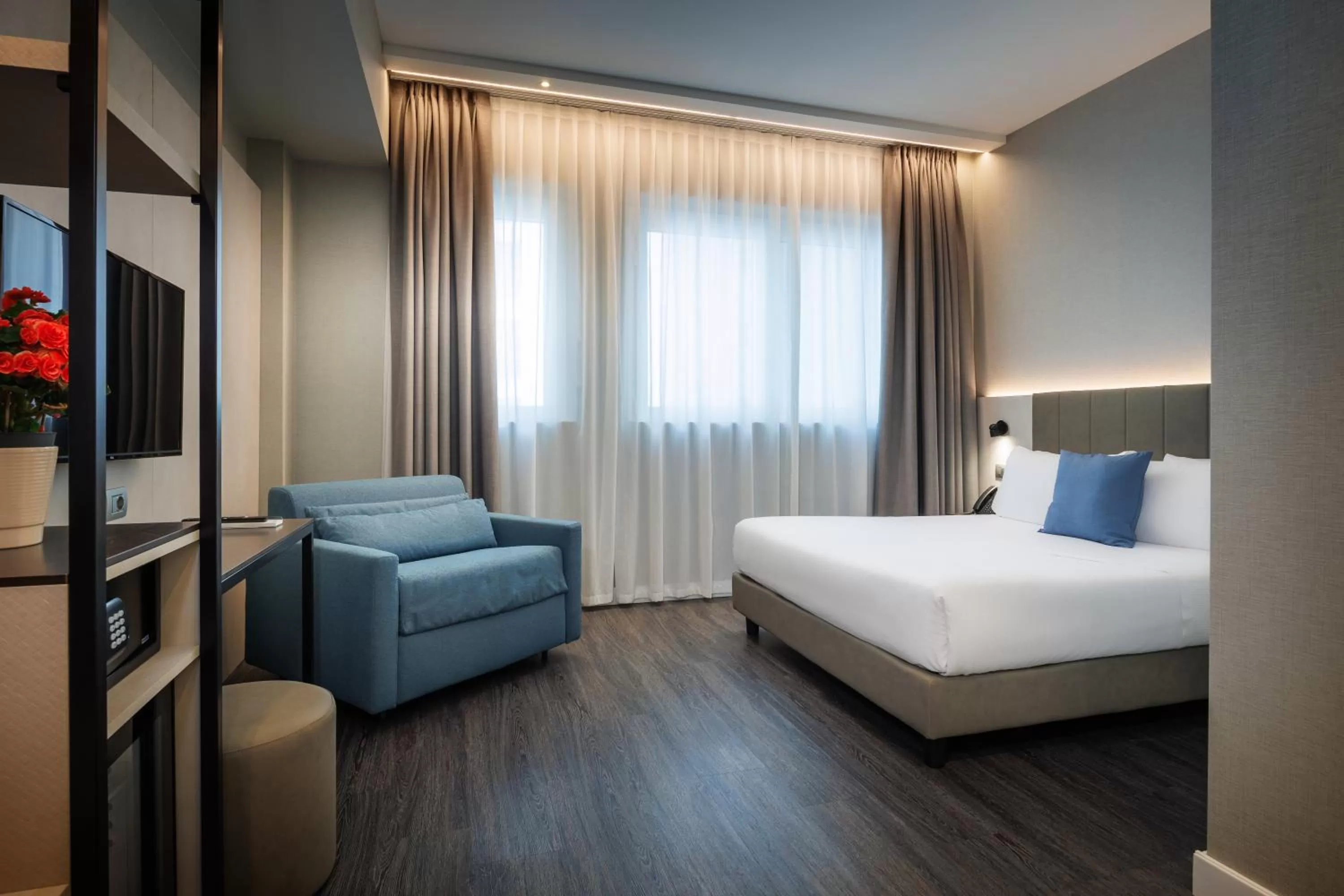 Bedroom, Bed in IH Hotels Milano Centrale