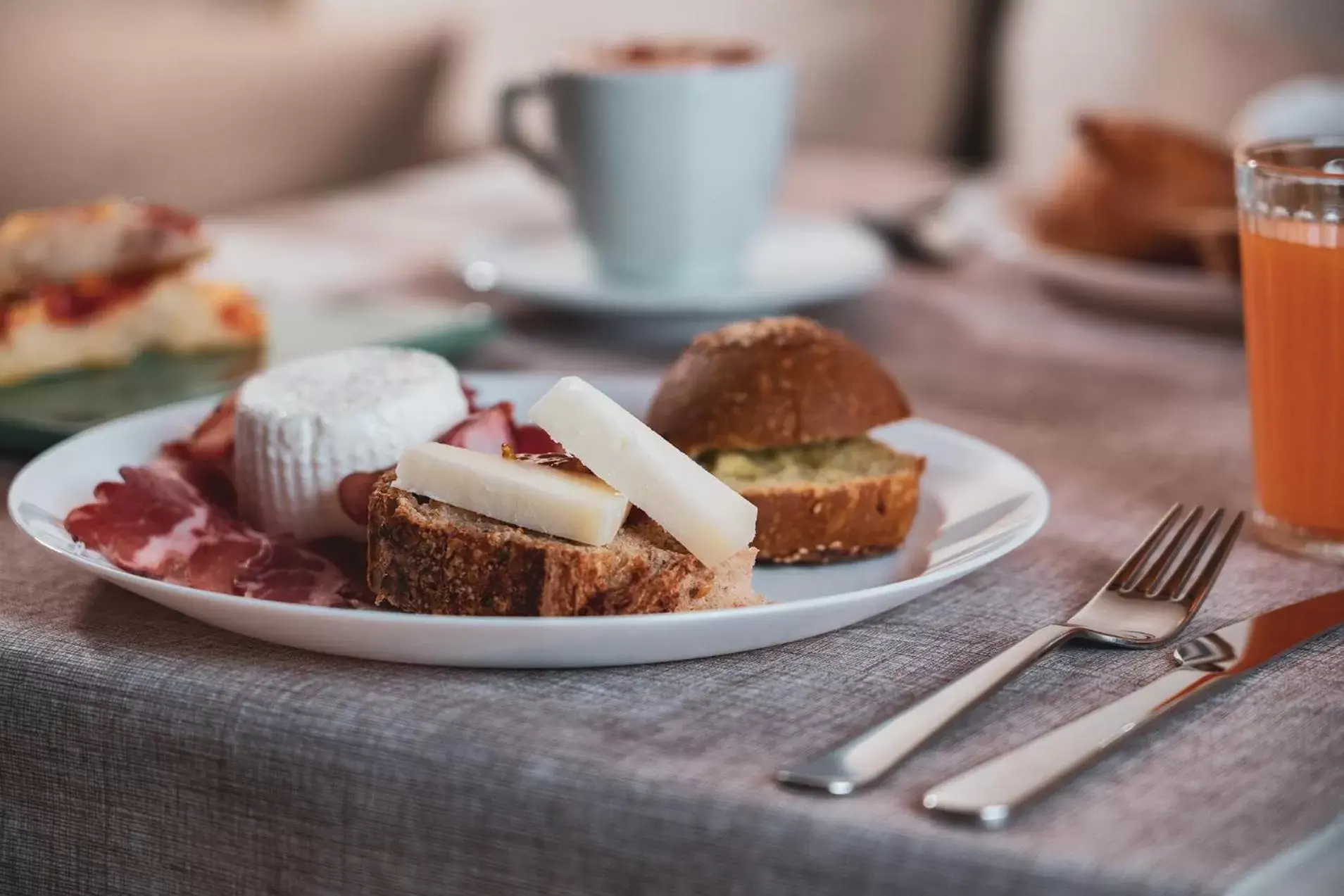 Breakfast in Palazzo Fontana