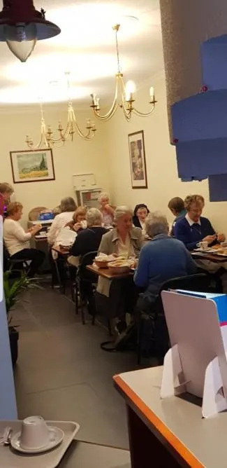 Restaurant/places to eat in Le Clémenceau Hôtel et Appart 'hôtel "Gare Sncf" centre ville