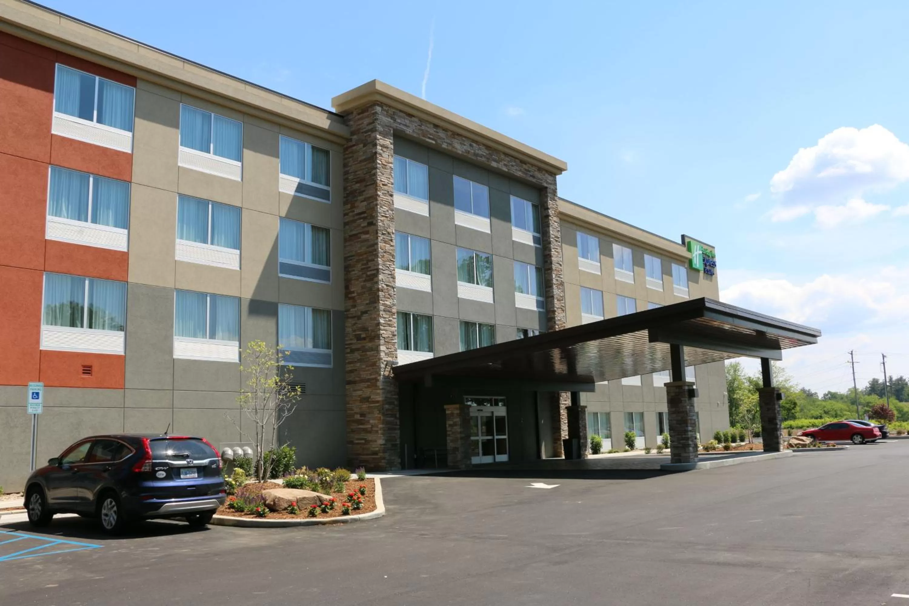 Property building in Holiday Inn Express & Suites - Hendersonville SE - Flat Rock by IHG
