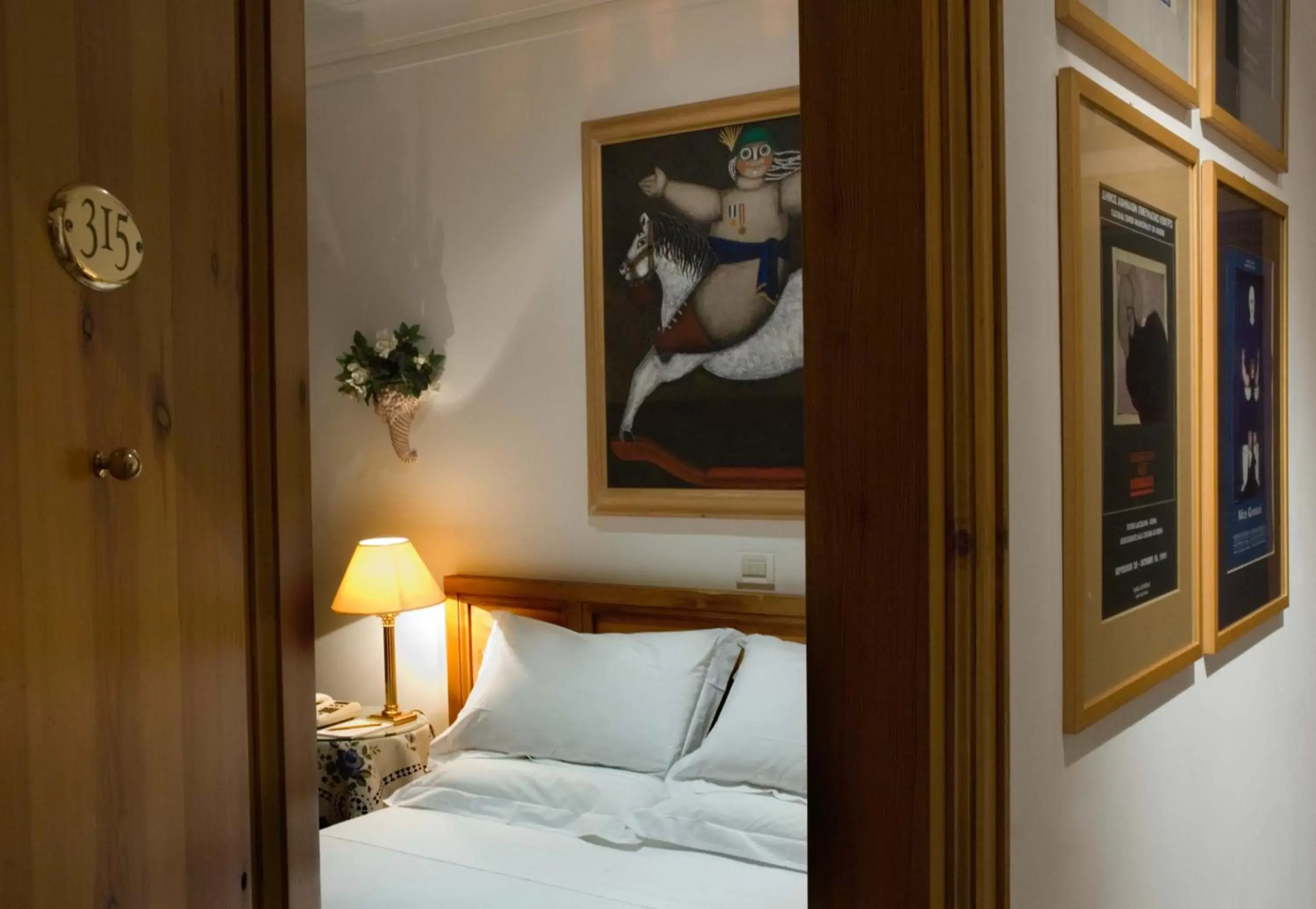 Bedroom, Bed in Hotel Locanda Cairoli