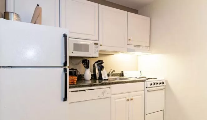 Kitchen or kitchenette in Grand Summit Hotel at Attitash