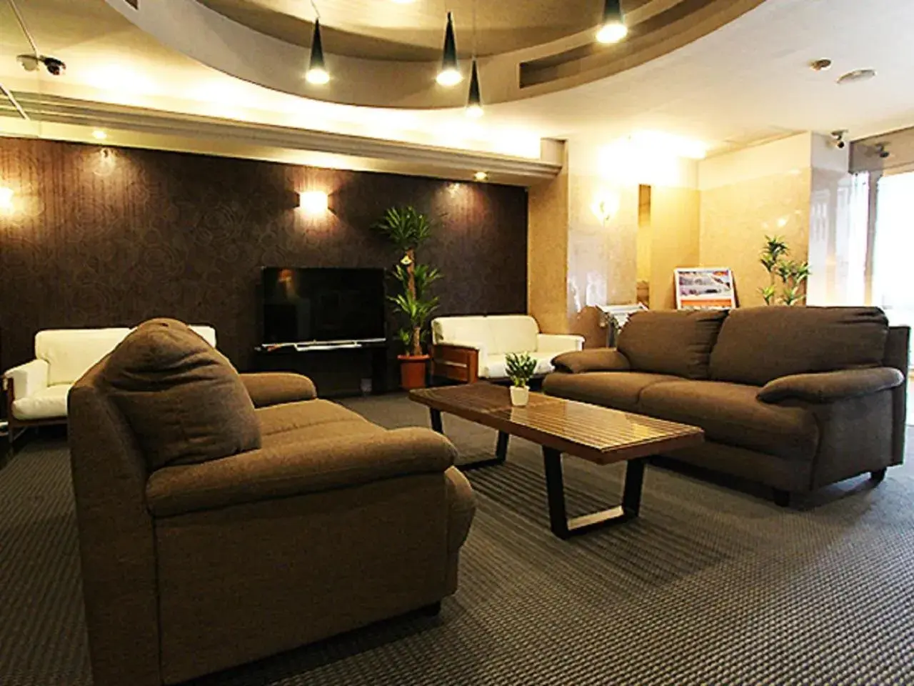 Lobby or reception, Seating Area in HOTEL LiVEMAX BUDGET Kobe