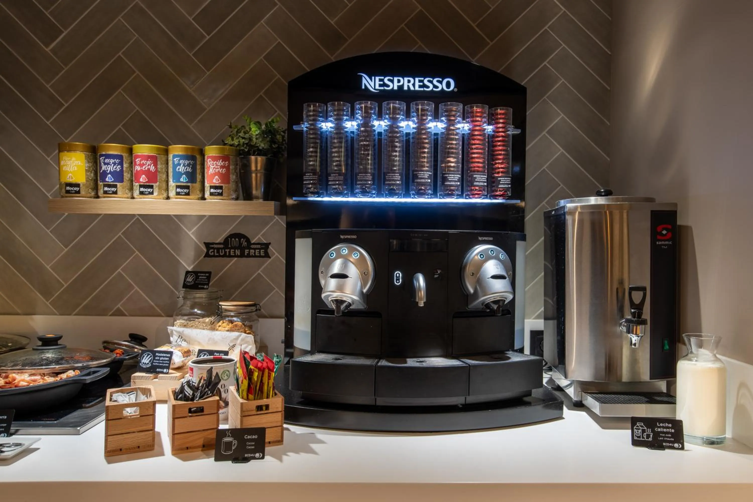 Breakfast in Hotel Bed4U Pamplona