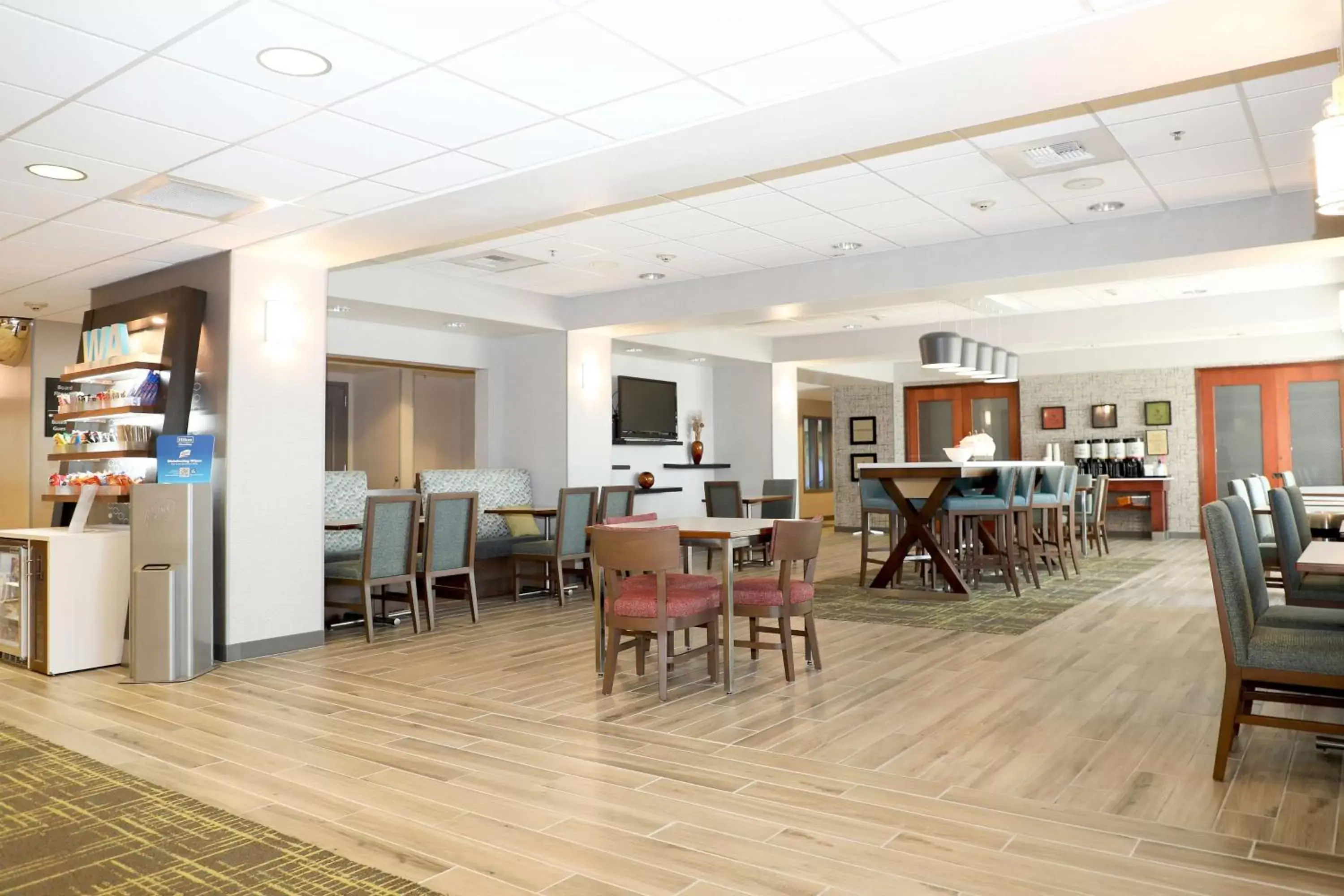 Dining area, Restaurant/Places to Eat in Hampton Inn Ellensburg